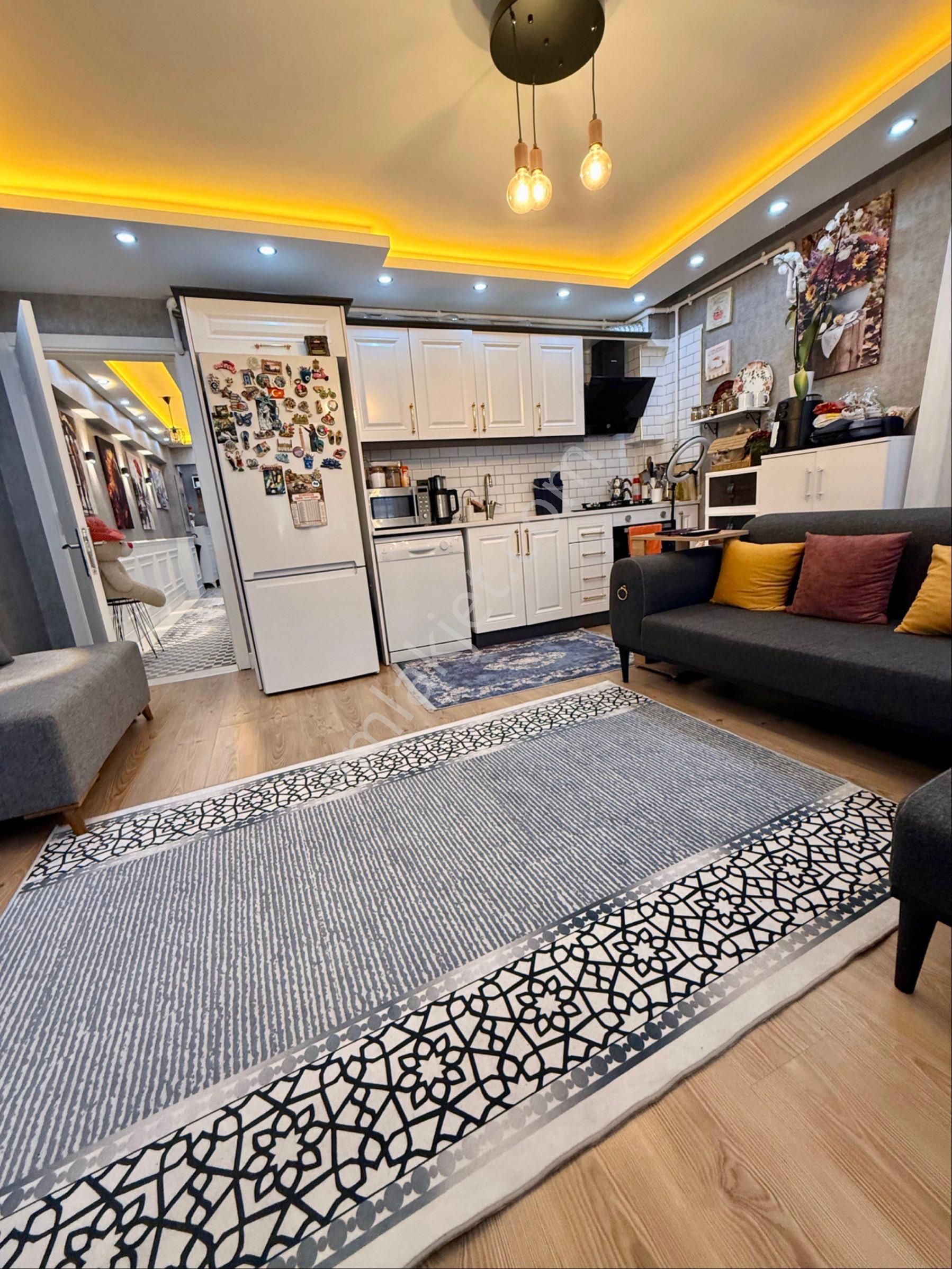 Manisa Şehzadeler Adakale Mah. 9 Yıllık Balkonlu 2+1 Yüksek Zemin - Görsel 28