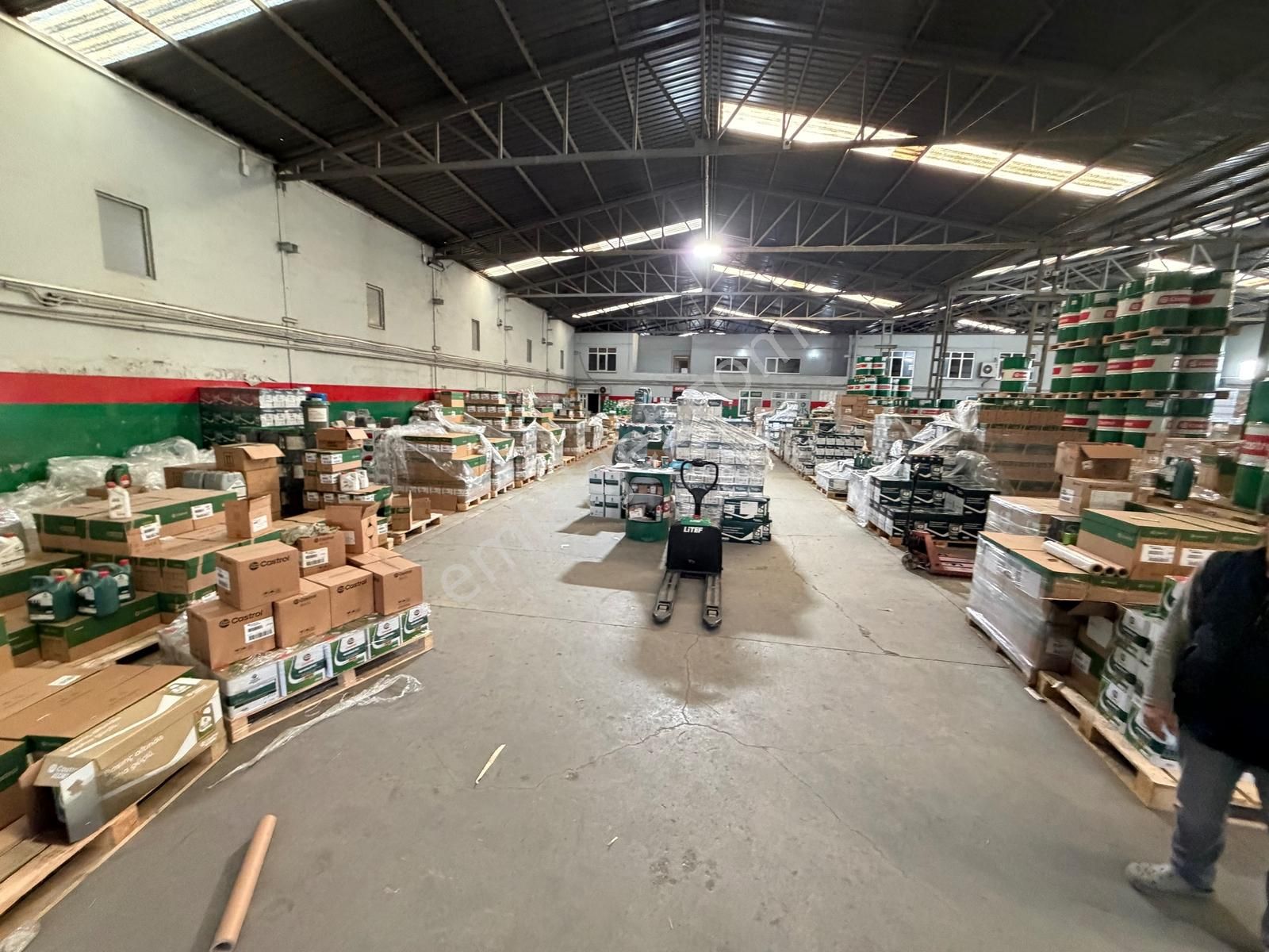 Şekerpınar Fabrikalar Bölgesinde 2.500 M2 Kiralık Fabrika / Depo - Görsel 13