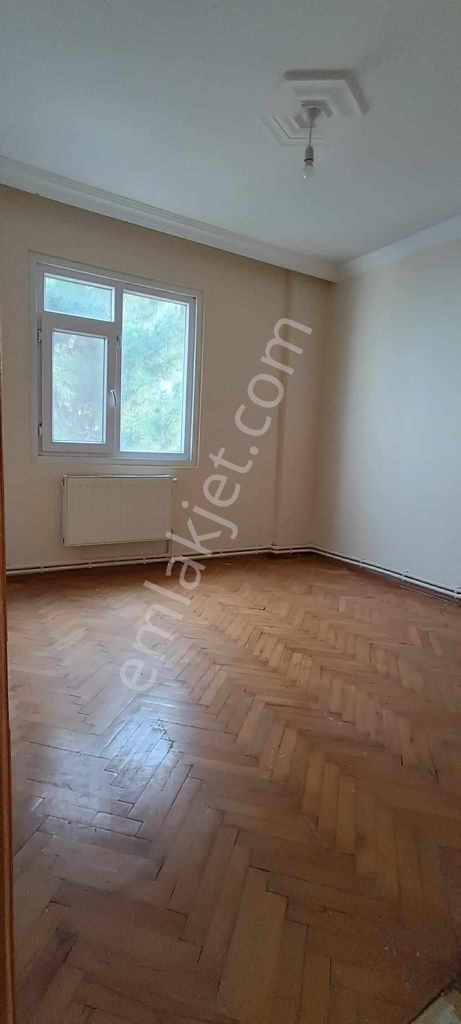 Sahibinden Üsküdar Merkezde Deniz Manzarali Oturmaya Hazir Daire - Görsel 7