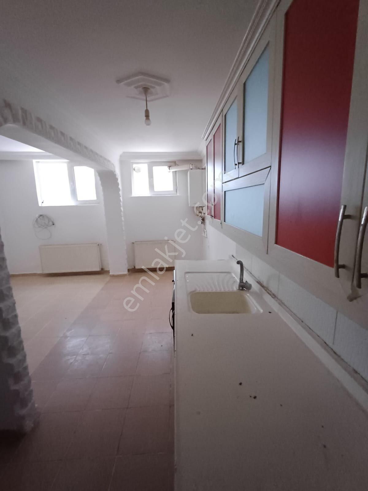 Yeni Dogan Mahallesinde İci Temiz Satılık Daire - Görsel 8