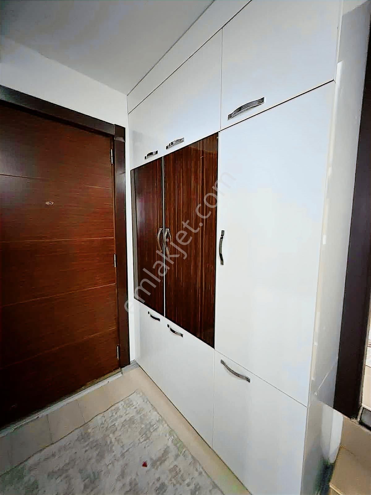 Terra Cıtyye Yürüme Mesafesinde Geniş Ve Eşyalı 1+1 Daire - Görsel 11