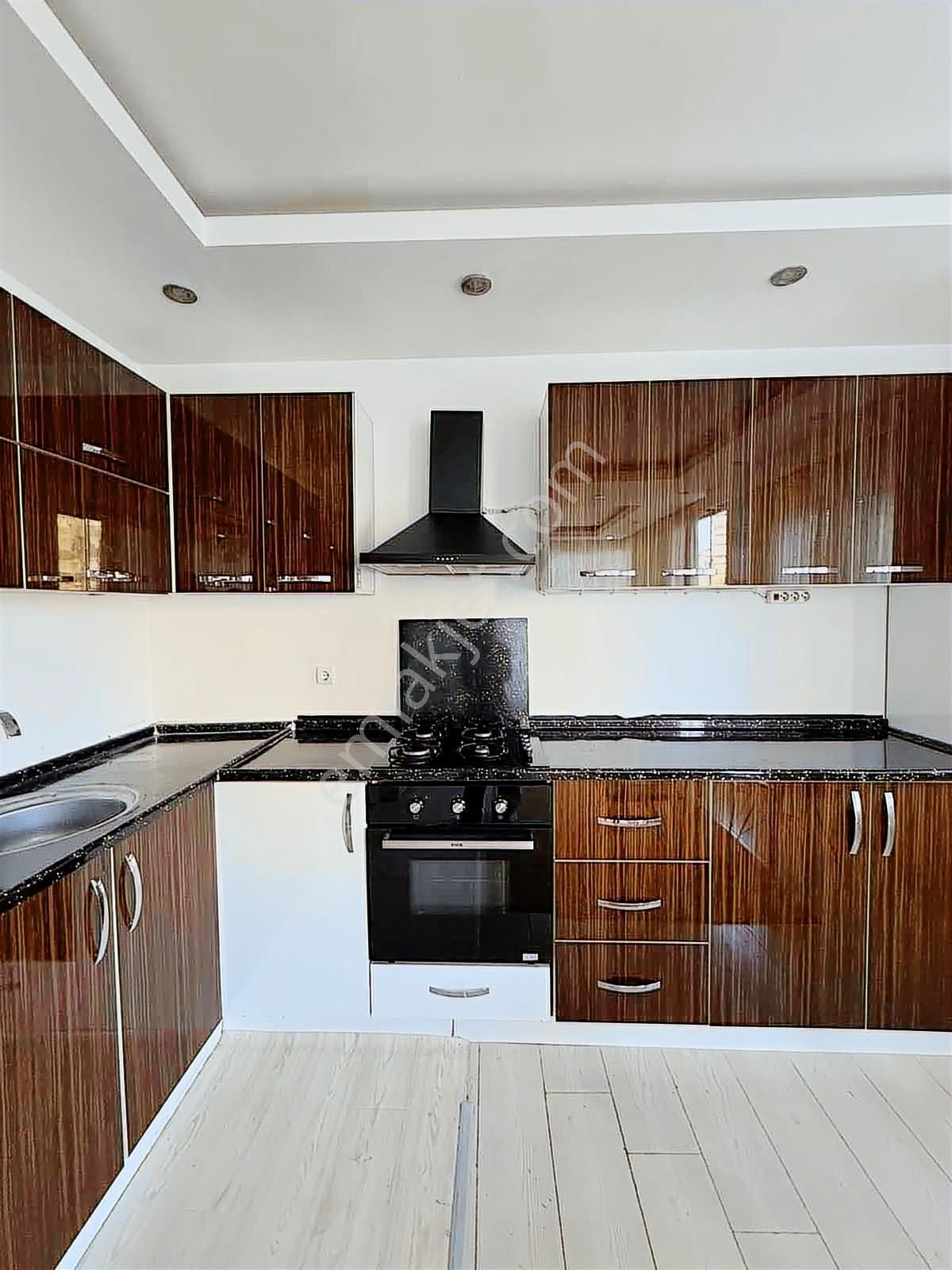 Terra Cıtyye Yürüme Mesafesinde Geniş Ve Eşyalı 1+1 Daire - Görsel 2