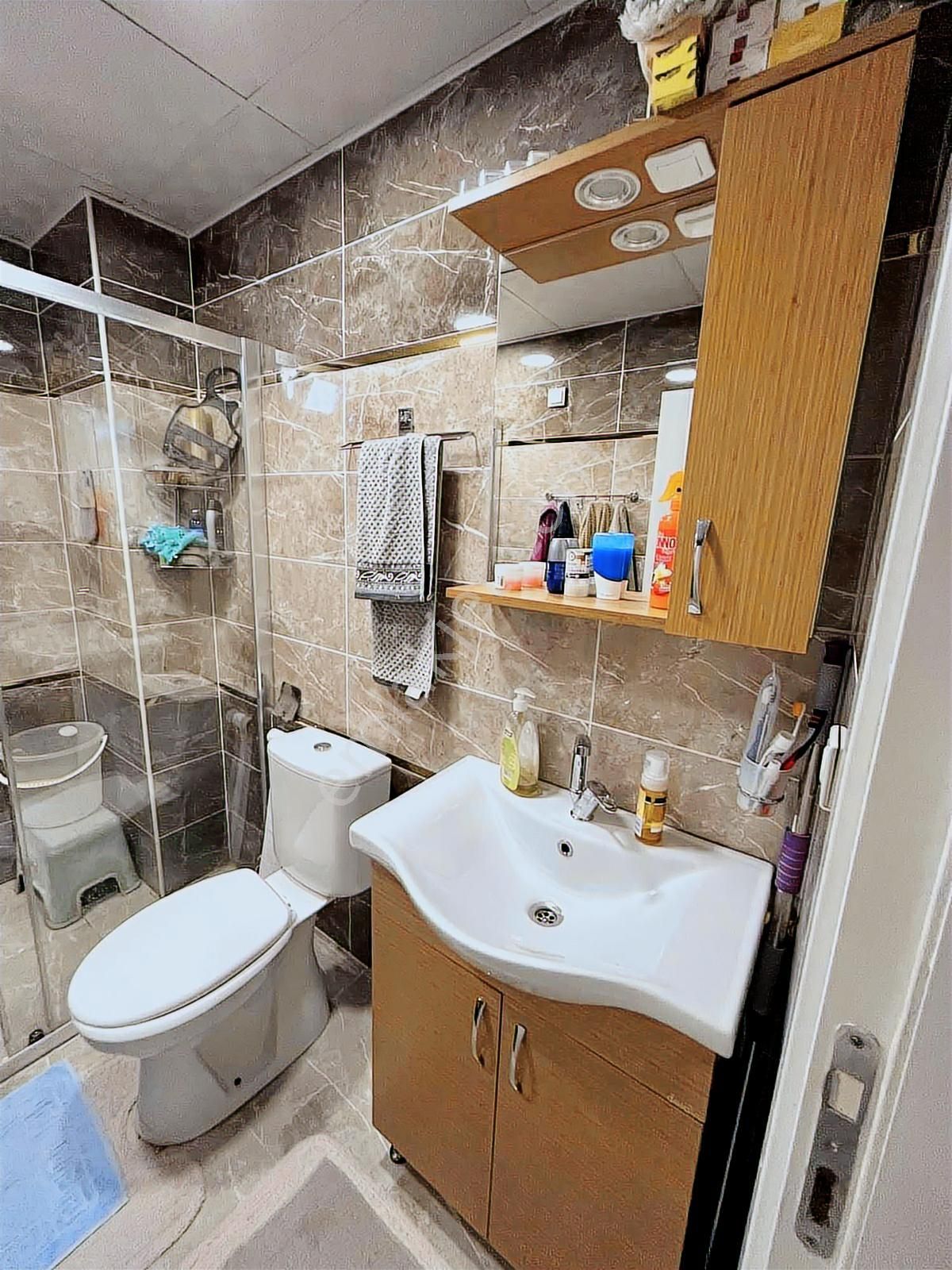 Acil Acil Kızılarık'ta Full Tadilatlı, 2+1 Satılık Daire - Görsel 18