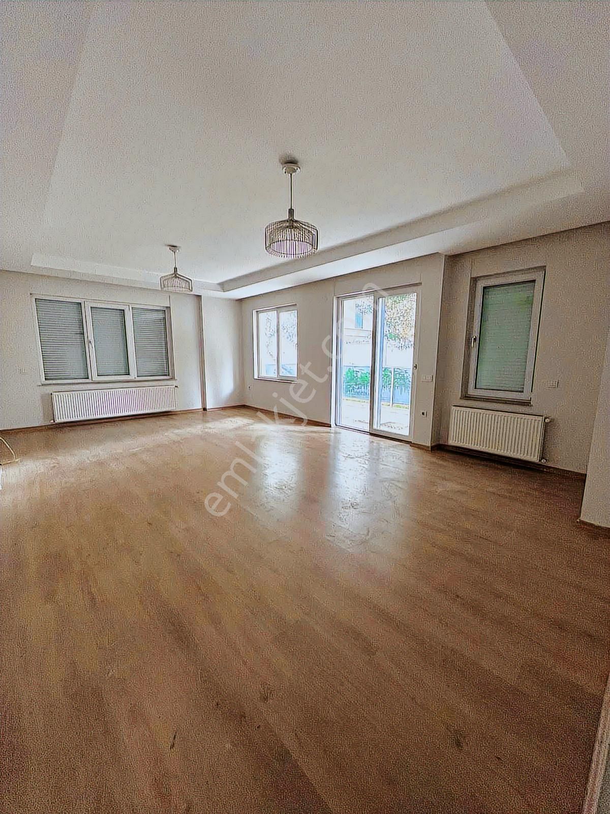 Konyaaltı Arsemia Konaklarında Havuz Manzaralı Bahçe Dubleksi - Görsel 4