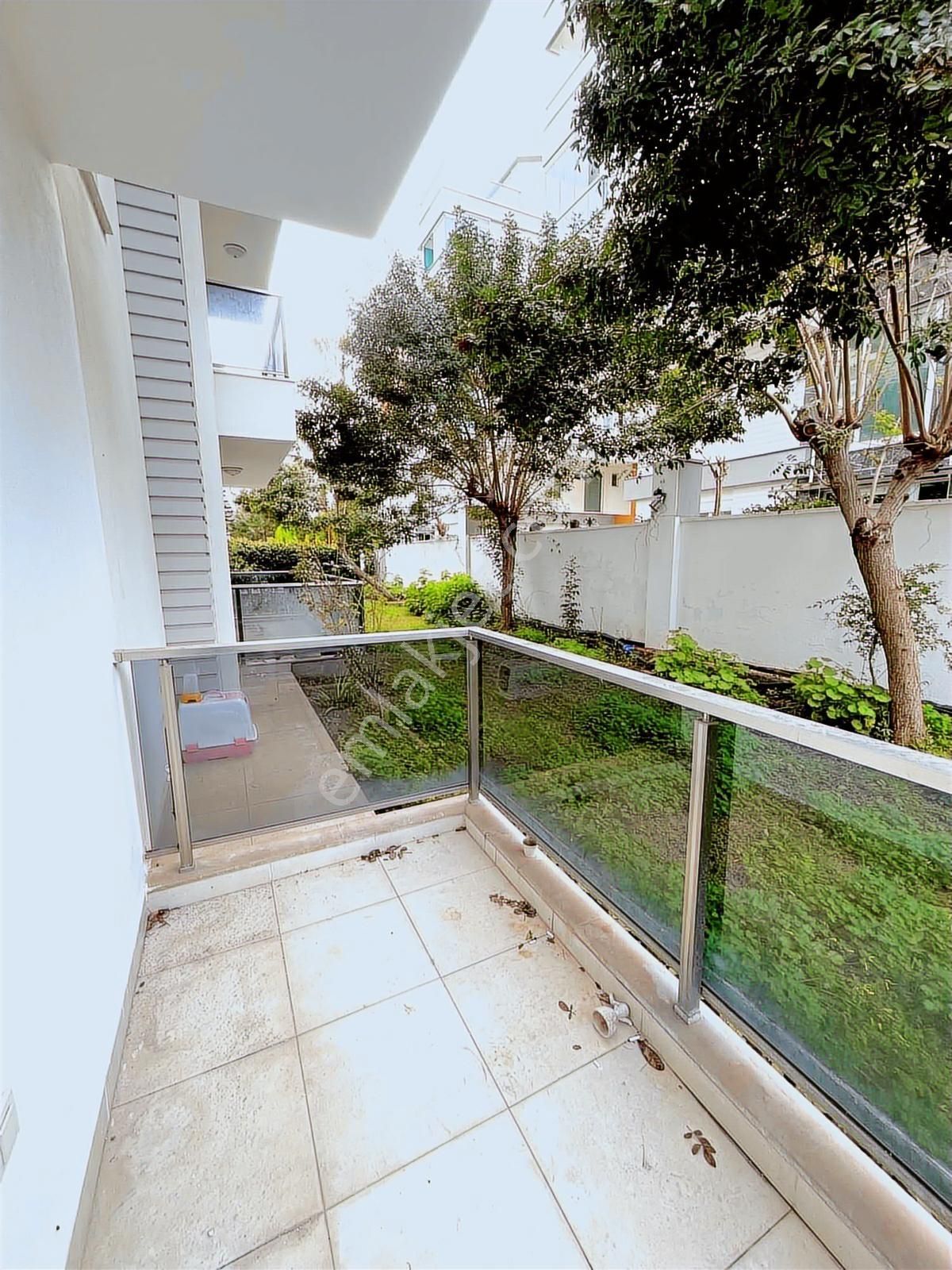 Konyaaltı Arsemia Konaklarında Havuz Manzaralı Bahçe Dubleksi - Görsel 21