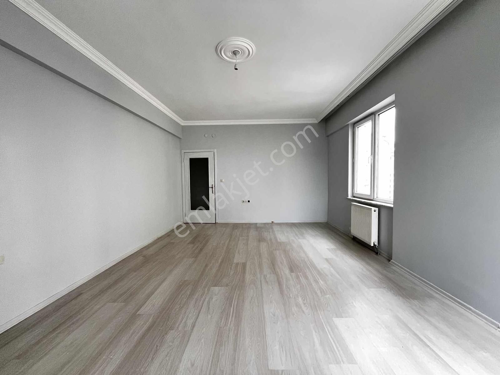 Harika Konumlu 3+1 Yüksek Kredi İmkanı Ebeveyn Banyolu Kombili - Görsel 16