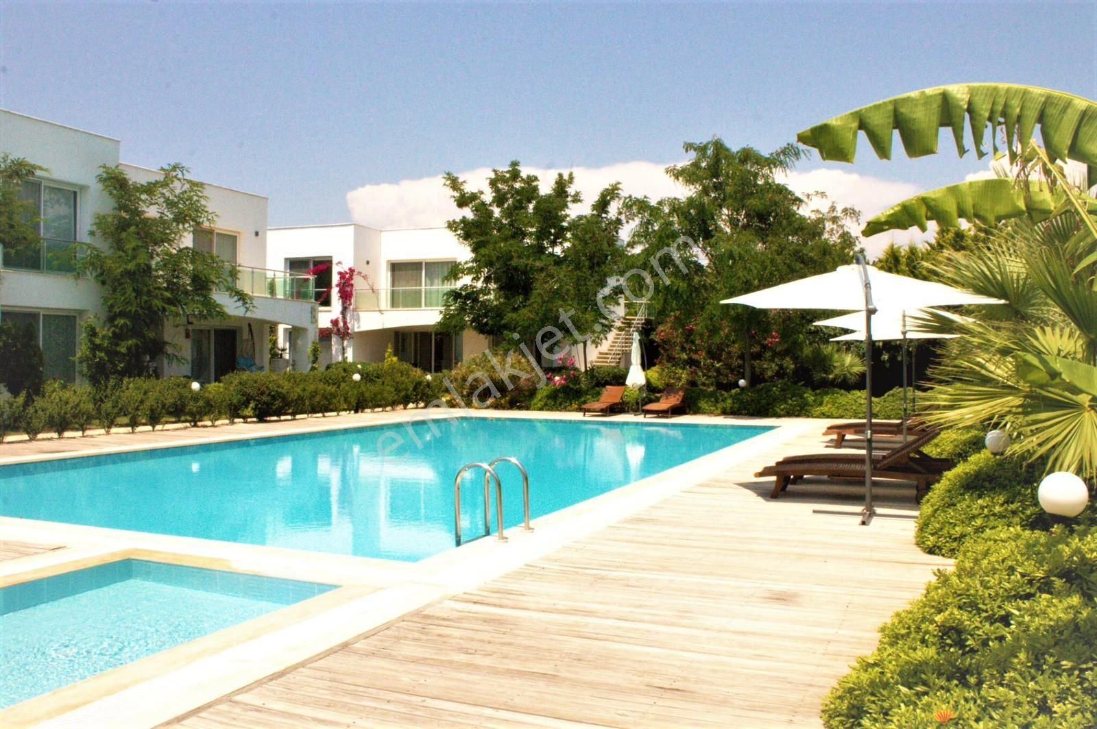 Bodrum Yalıkavak’ta Denize Yürüme Mesafesinde Bahçe Katı - Görsel 21