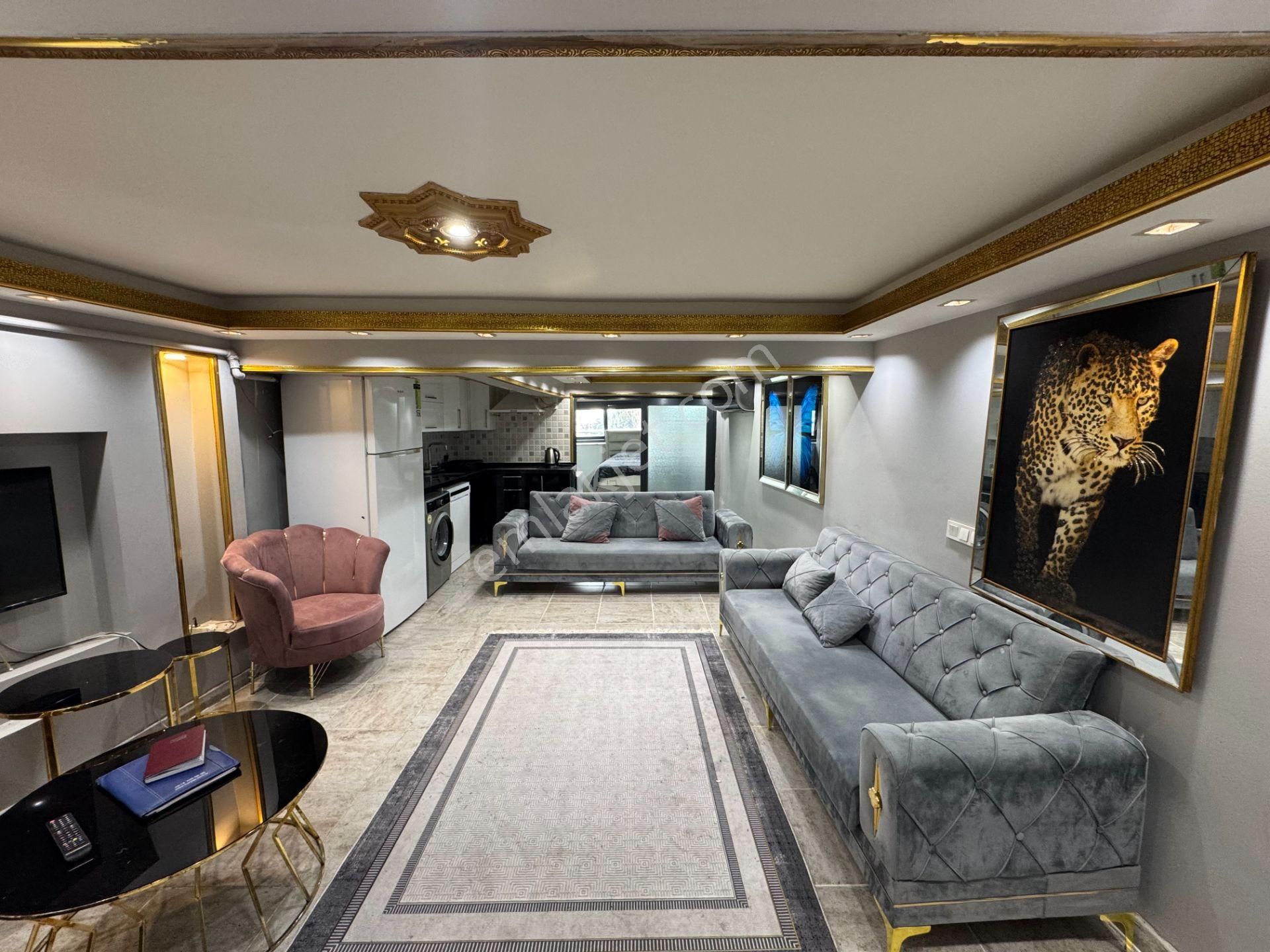 Turyap' Tan Fatih Aksaray' Da Çok Temiz Eşyalarıyla Satılık Daire