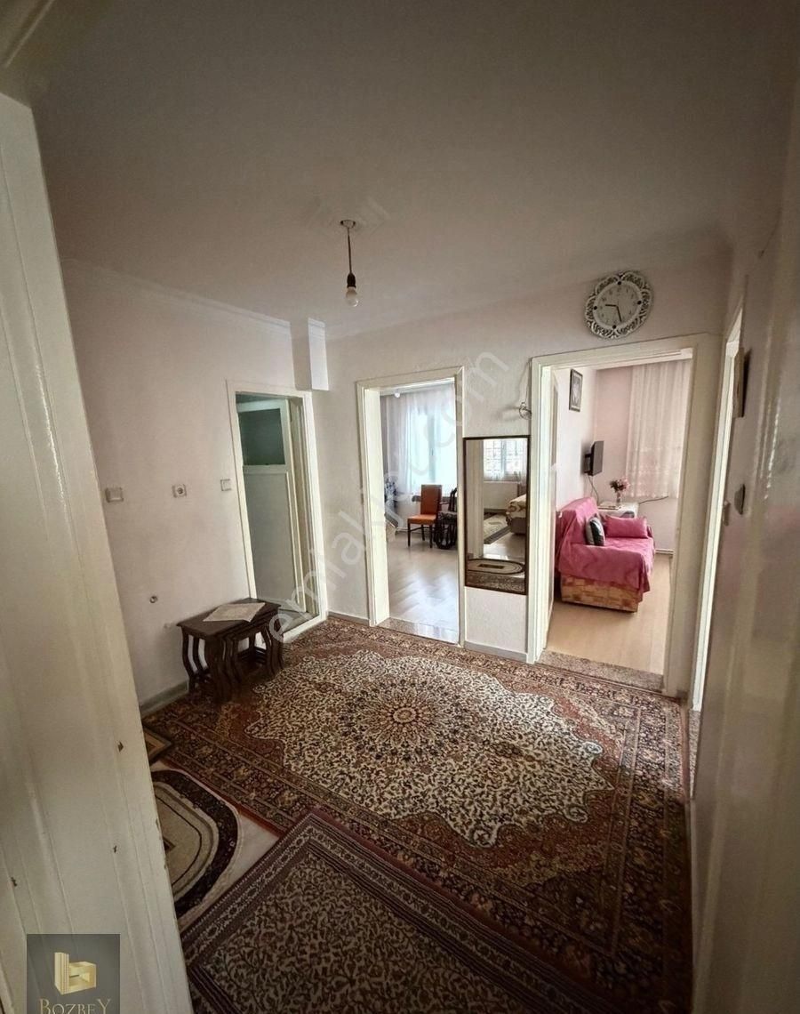 Buca Fırat Mah. 3+1 110 M2 Doğalgazlı Eşyalı Kiralık Daire - Görsel 4