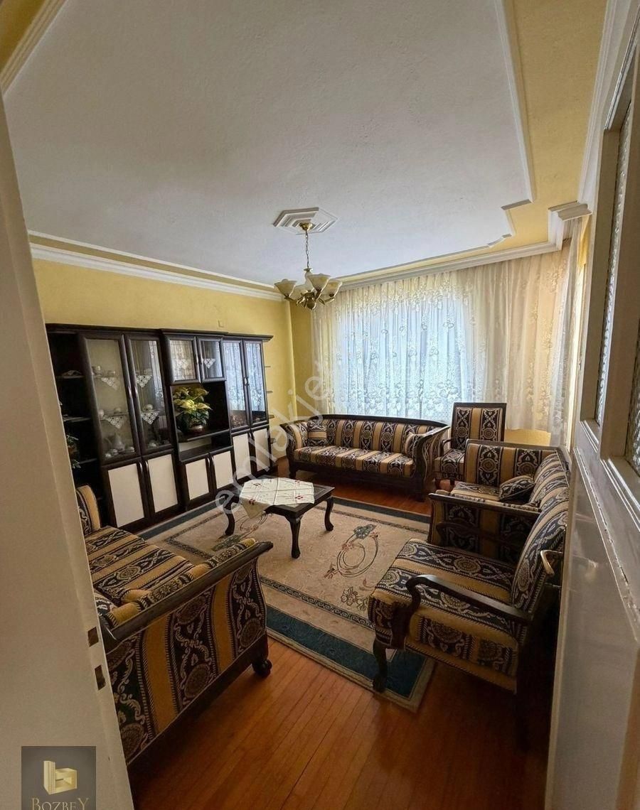 Buca Fırat Mah. 3+1 125 M2 Doğalgazlı Full Eşyalı Kiralık Daire