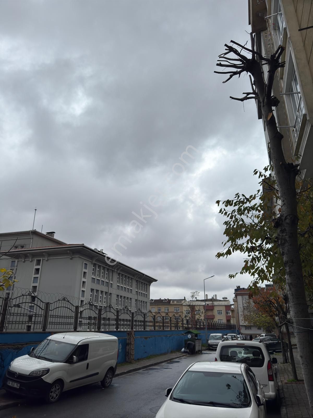 Bağcılar Barbaros Mahallesinde 2+1 Satılık Daire - Görsel 10