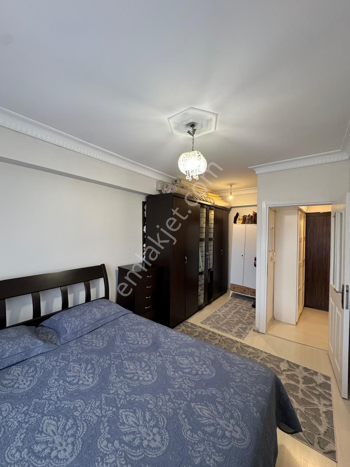 Bağcılar Barbaros Mahallesinde 2+1 Satılık Daire - Görsel 14