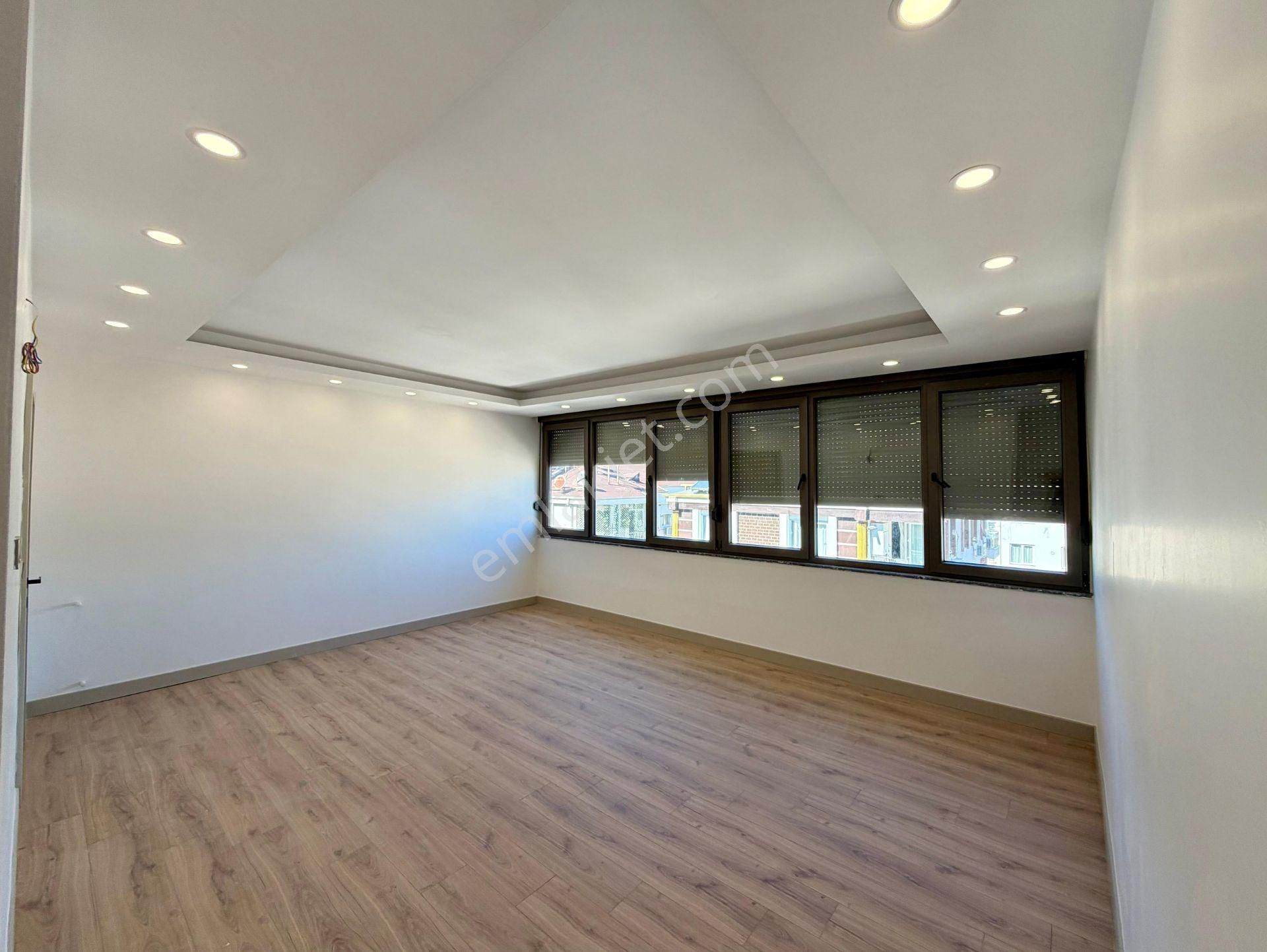 Merkezi Konumda Kullanışlı 4+1 Süper Lüks Dubleks Daire - Görsel 5