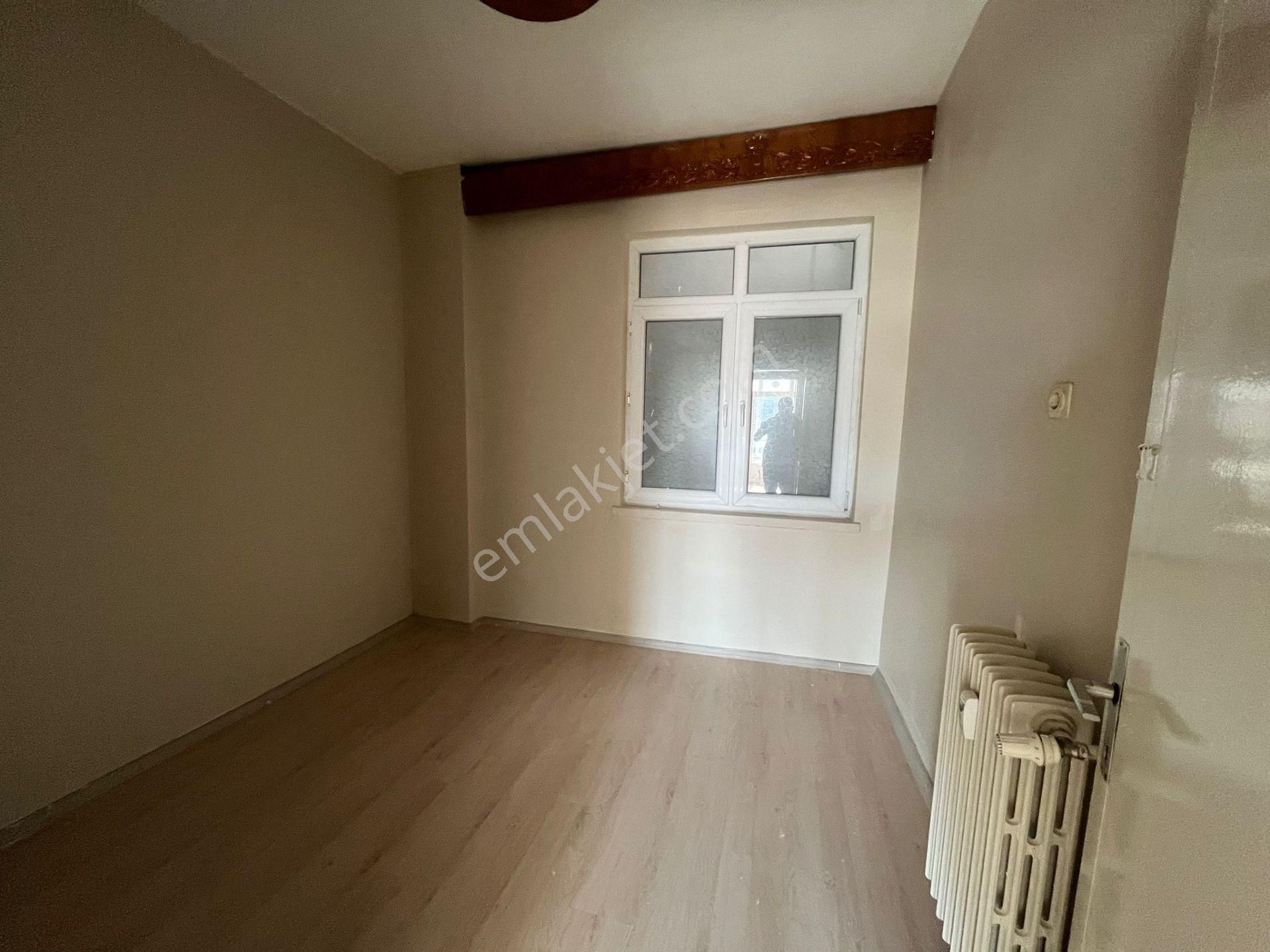 Sivas Caddesinde Yapılı 3+1 140m2 Satılık Daire 117/1 - Görsel 6