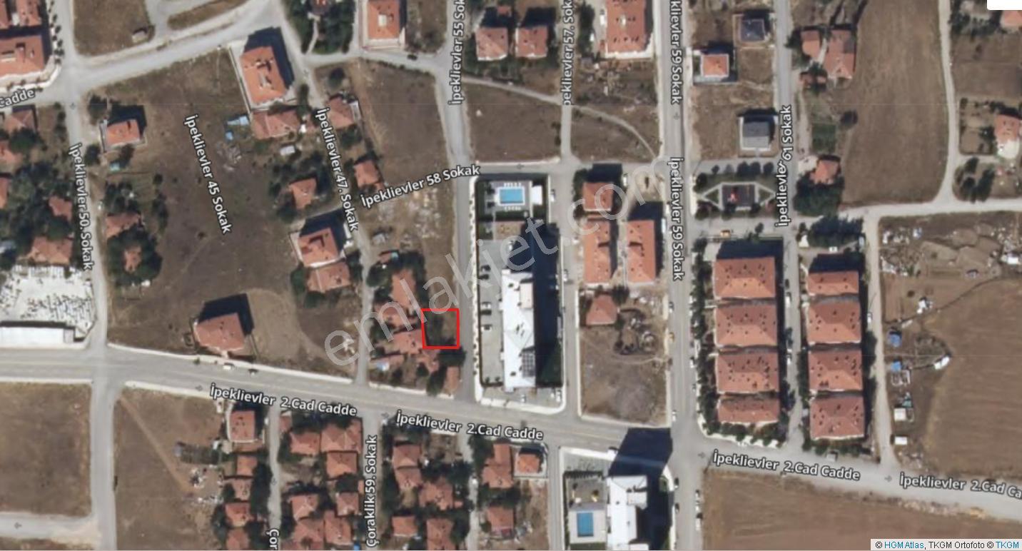 Yuvam Gayrimenkul'den Belediye Blokları Civarı Satılık Arsa