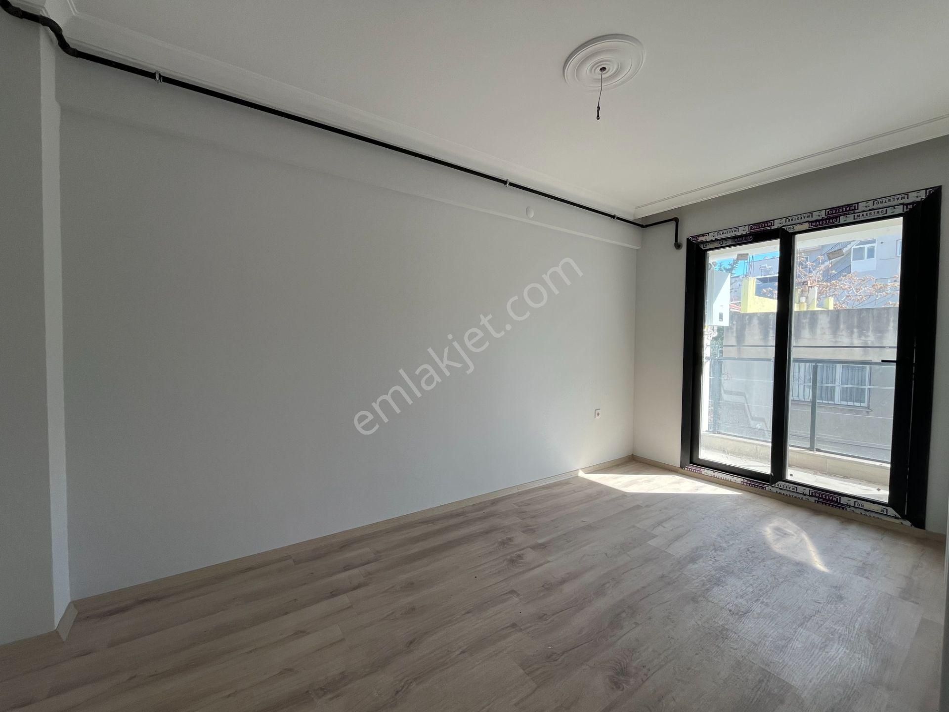 Gümüşpala'da Doğalgazlı, Ankastreli, Vestiyerli 1+1 Satılık Daire - Görsel 14