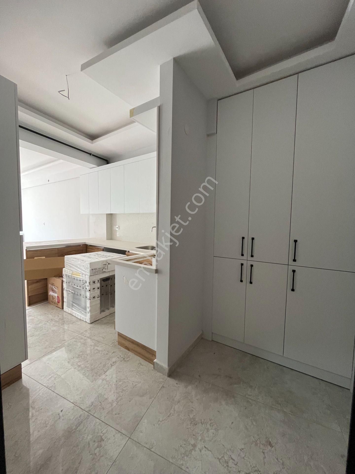 Gümüşpala'da Doğalgazlı, Ankastreli, Vestiyerli 1+1 Satılık Daire - Görsel 10