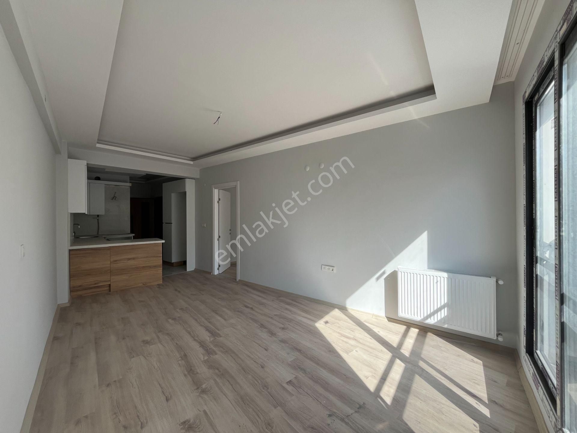 Gümüşpala'da Doğalgazlı, Ankastreli, Vestiyerli 1+1 Satılık Daire - Görsel 4