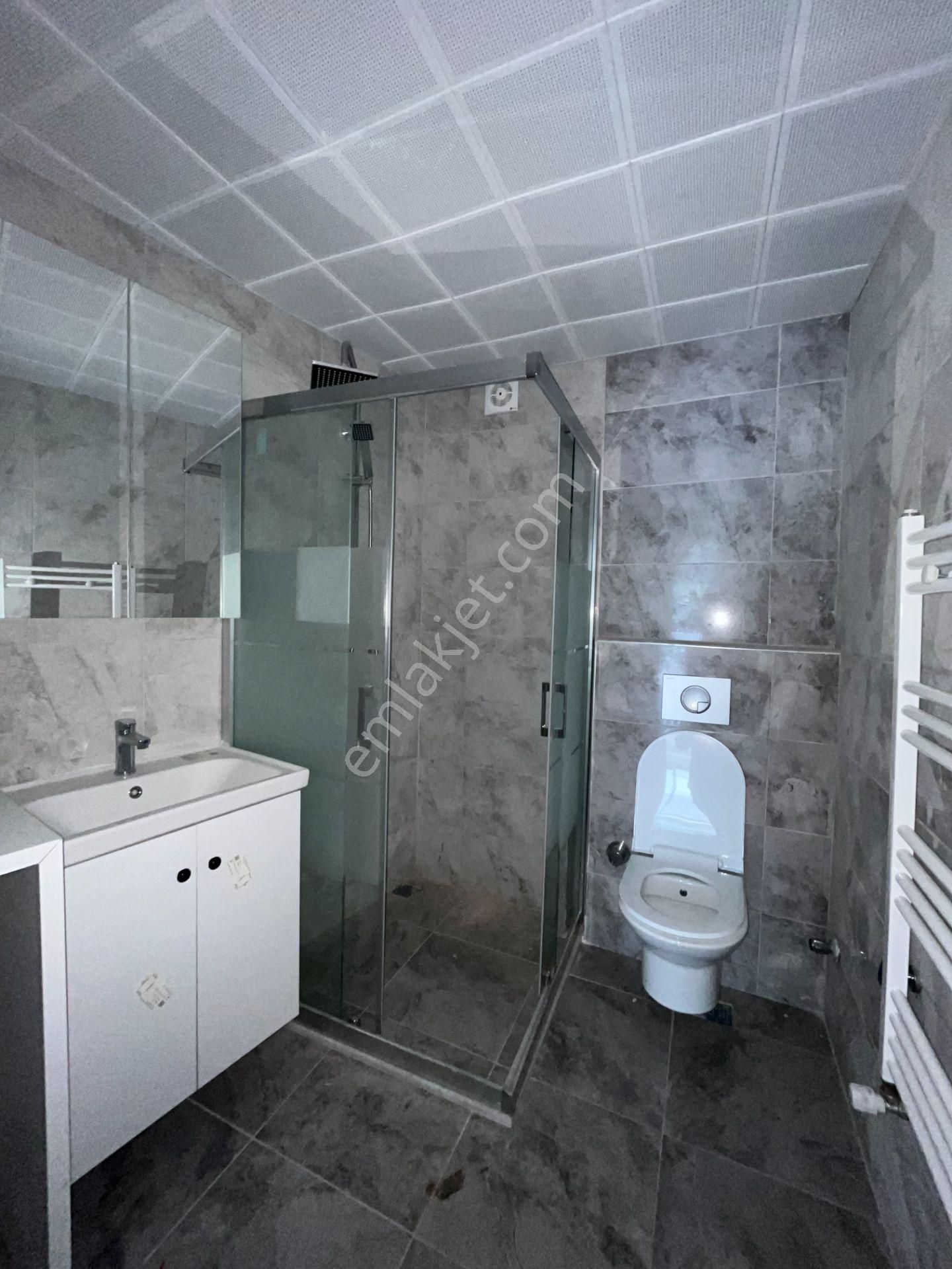 Gümüşpala'da Doğalgazlı, Ankastreli, Vestiyerli 1+1 Satılık Daire - Görsel 13