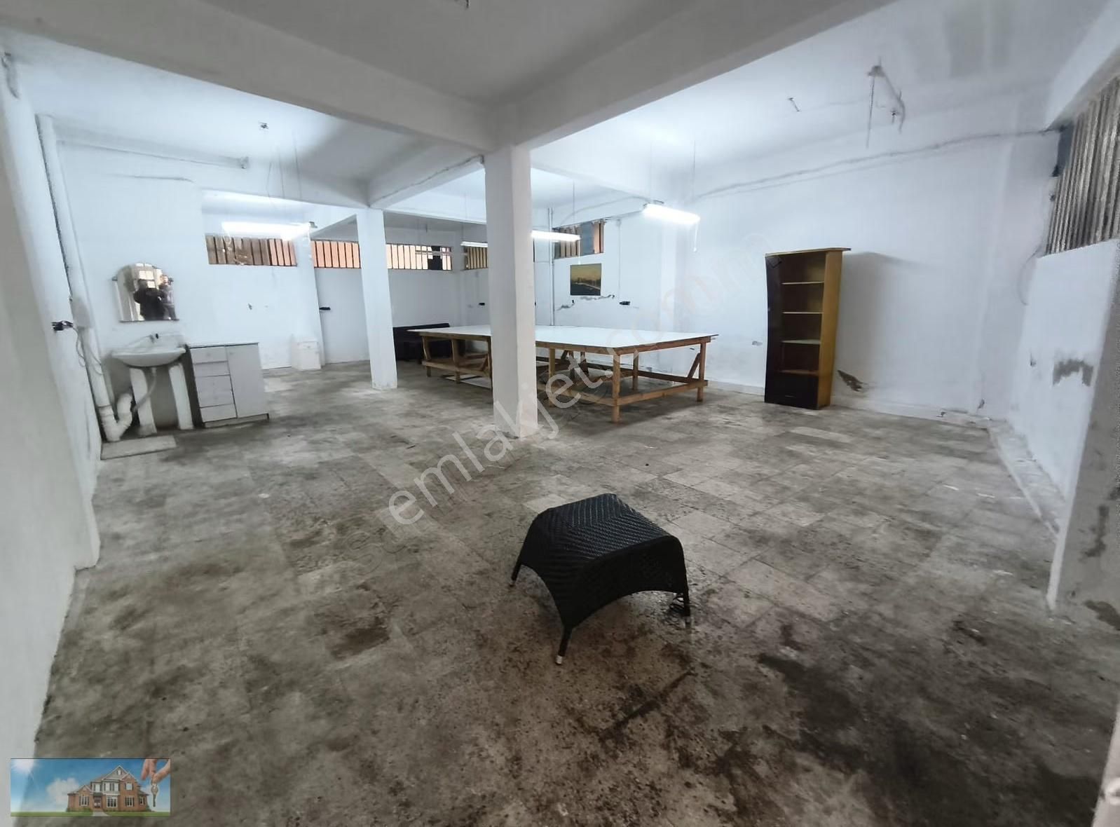 Barış'tan Düz Giriş Kiralık Dükkan - Görsel 3