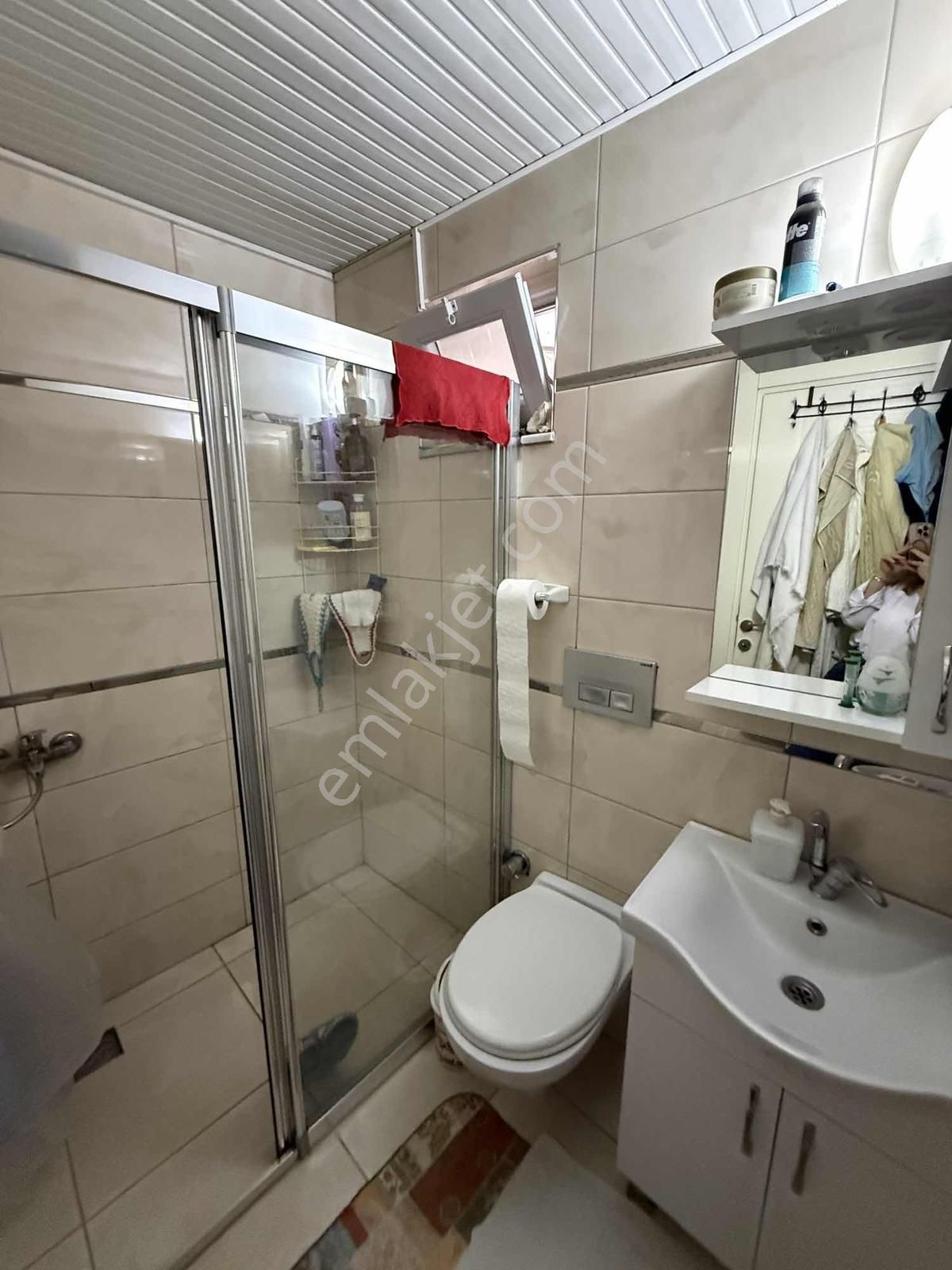 Ahatlı Mah. Doğalgazlı Y.giriş 2+0 Çift Balkonlu 75m Kiracısızz - Görsel 5