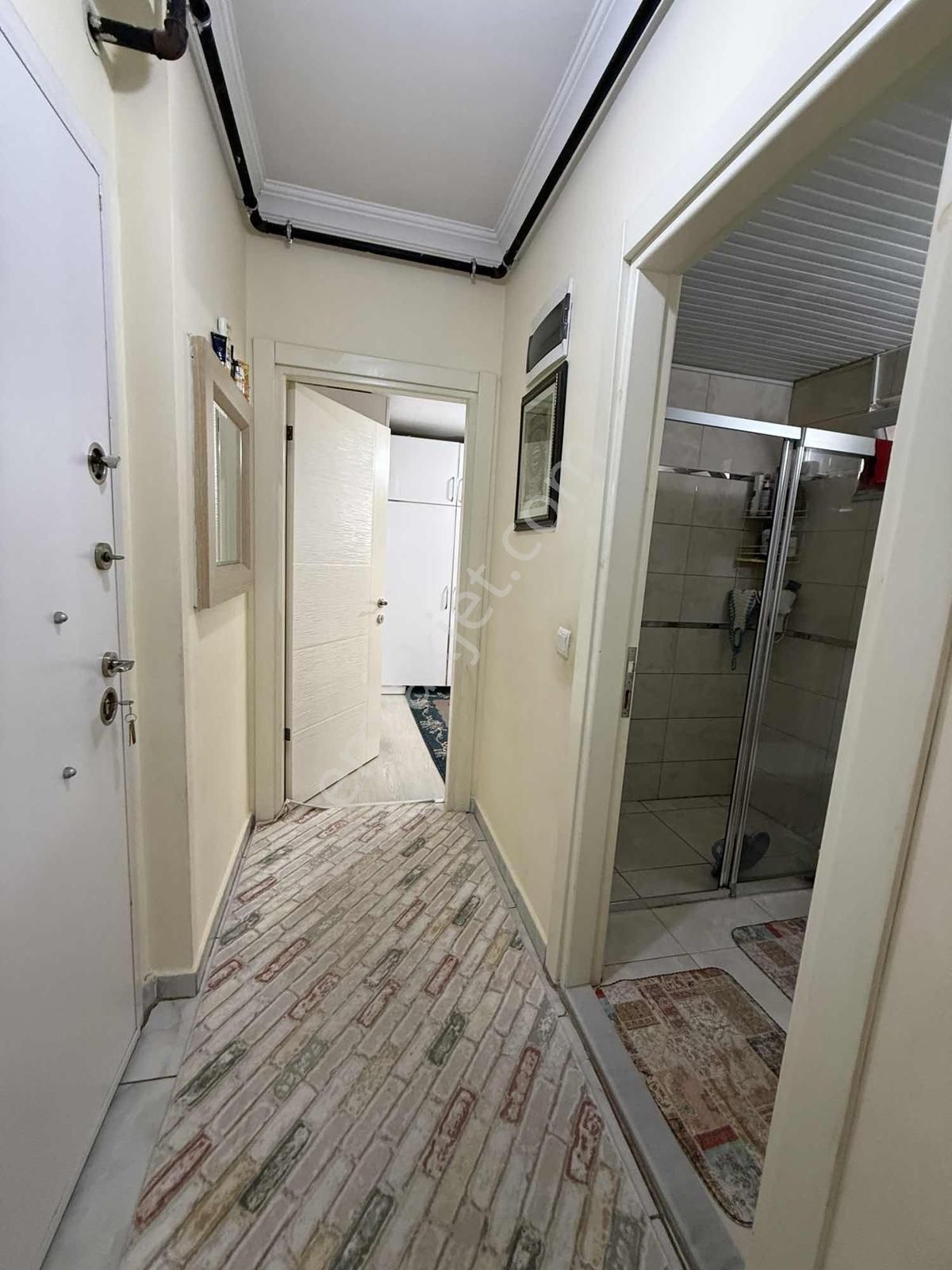 Ahatlı Mah. Doğalgazlı Y.giriş 2+0 Çift Balkonlu 75m Kiracısızz - Görsel 31