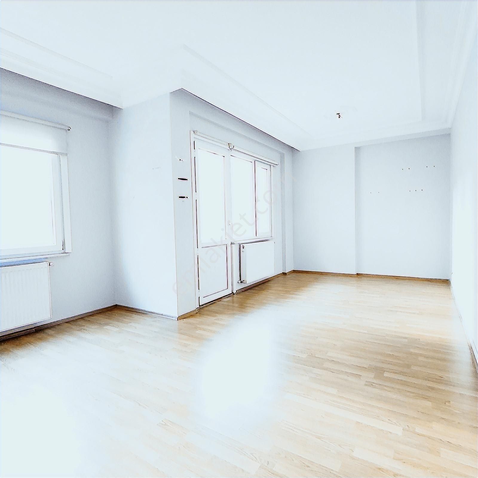 Elalmış Cad.yakını-balkonlu-ara Kat-güney Cephe - Görsel 11