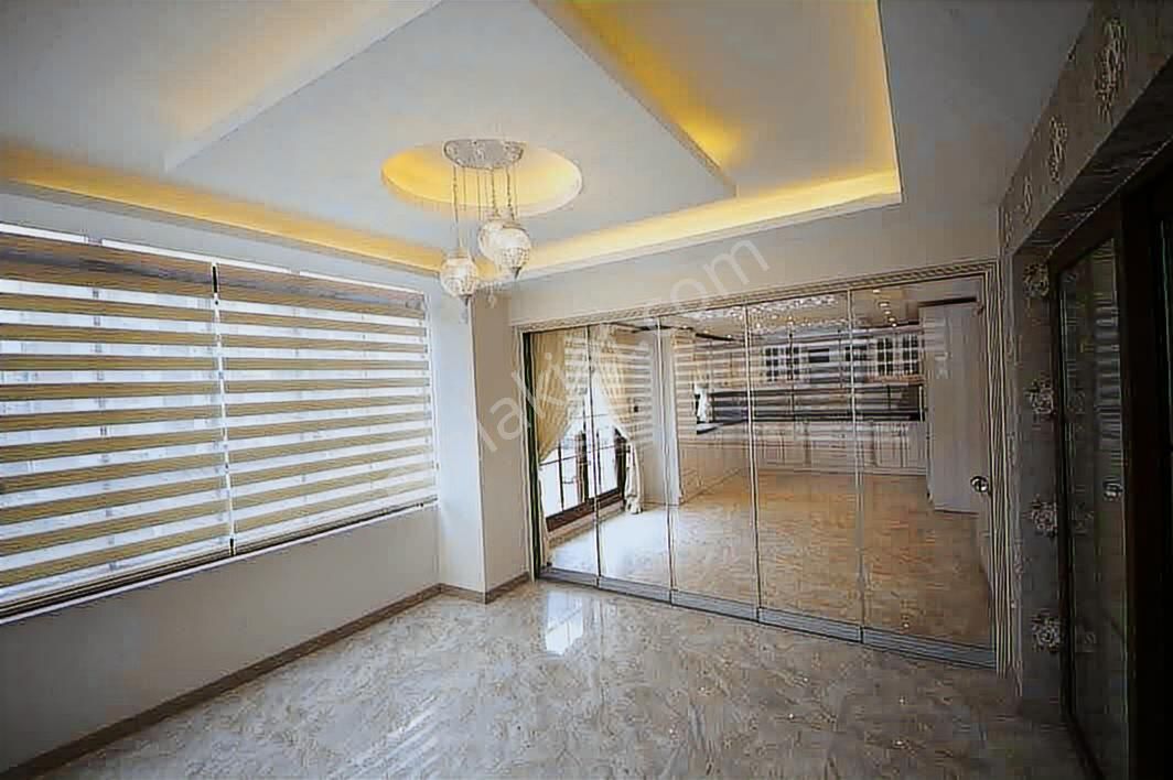 Merkez Mahallesinde Lüks Site İçinde Havuzlu Sosyal Tesisli 4+1 - Görsel 10