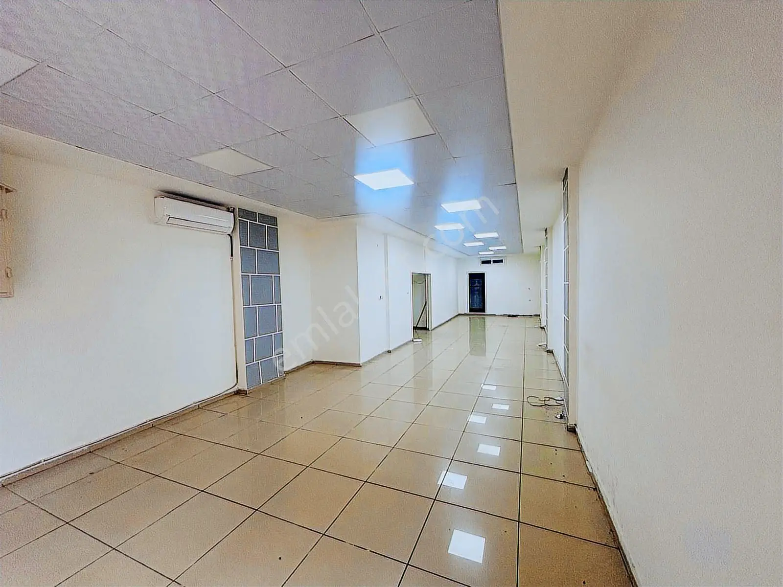 Yıldırım Gayrimenkul'den Çarşı Merkezde Kiralık Masrafsız Dükkan - Görsel 4