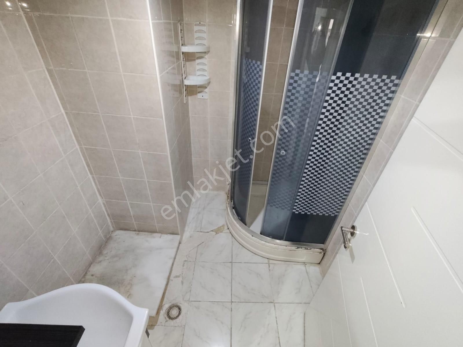 Yılmaz Gayrimenkulden Malazgirt Mahallesinde 2+1 Ön Cephe 17.000 Pazarlıklı Fırsat Kiralık Daire - Görsel 24