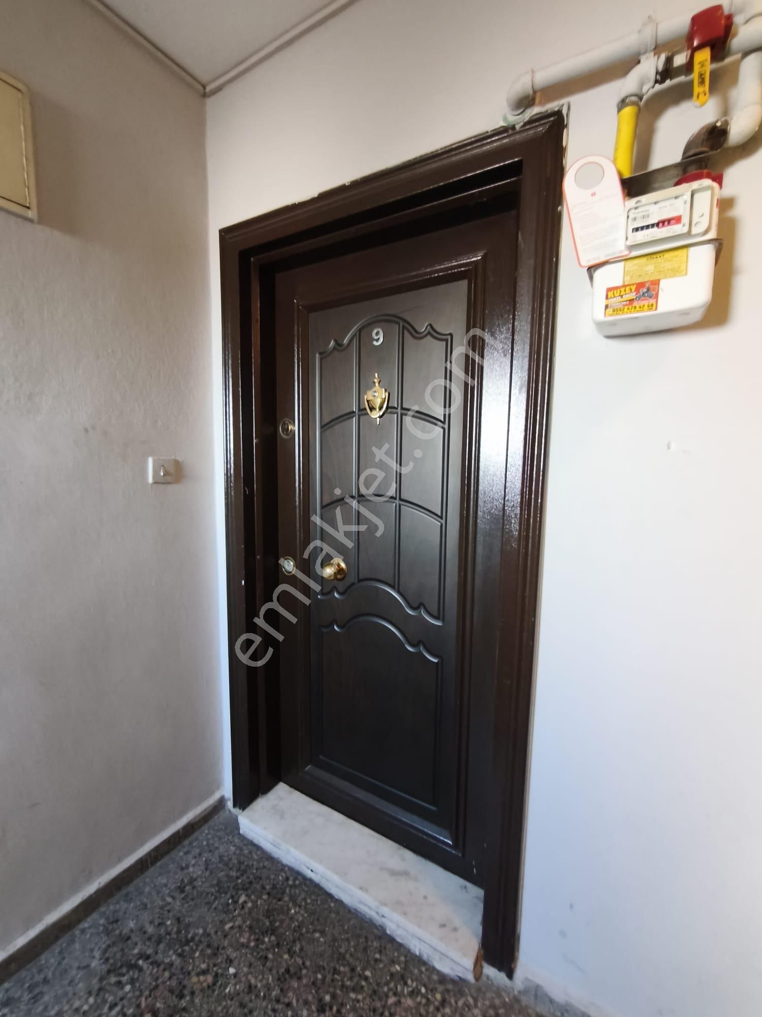 Bornova Merkeze 50 Mt. Arakat 3+1 Kiralık Daire - Görsel 22