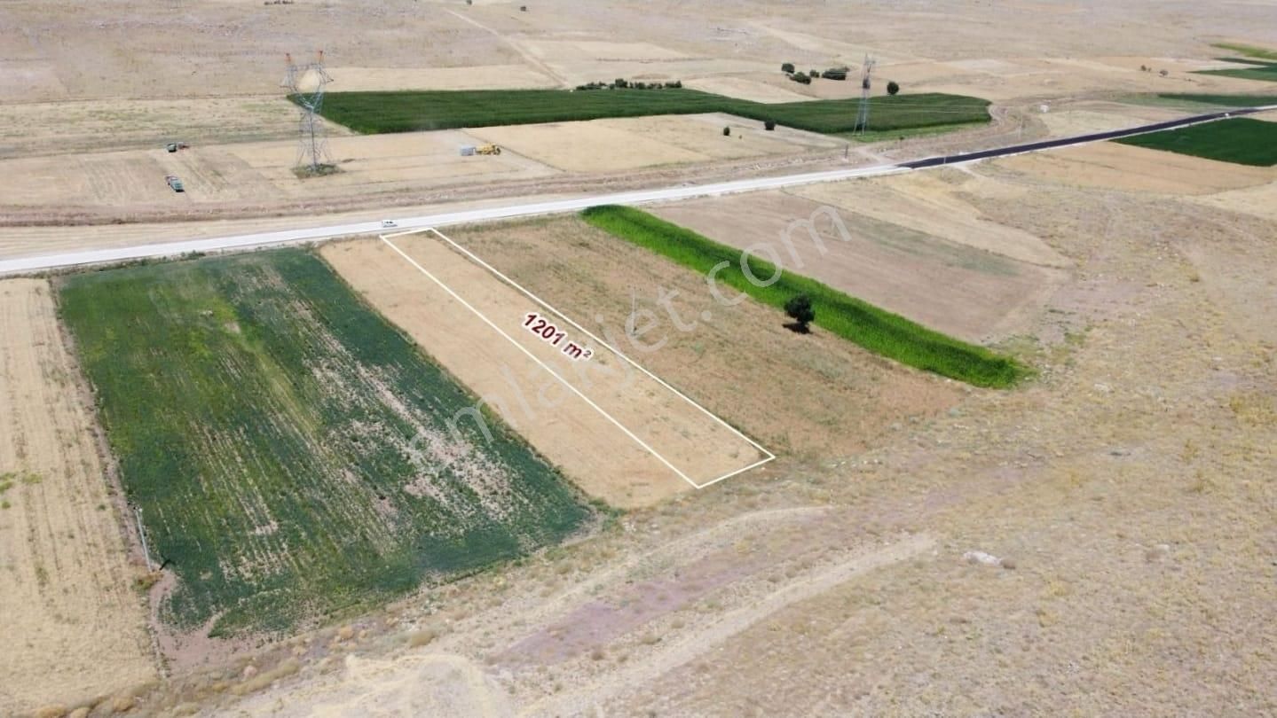 Akören Orhaniye'de 1.201 M² Asvalt Yola Sıfır Müstakil Tarla - Görsel 10