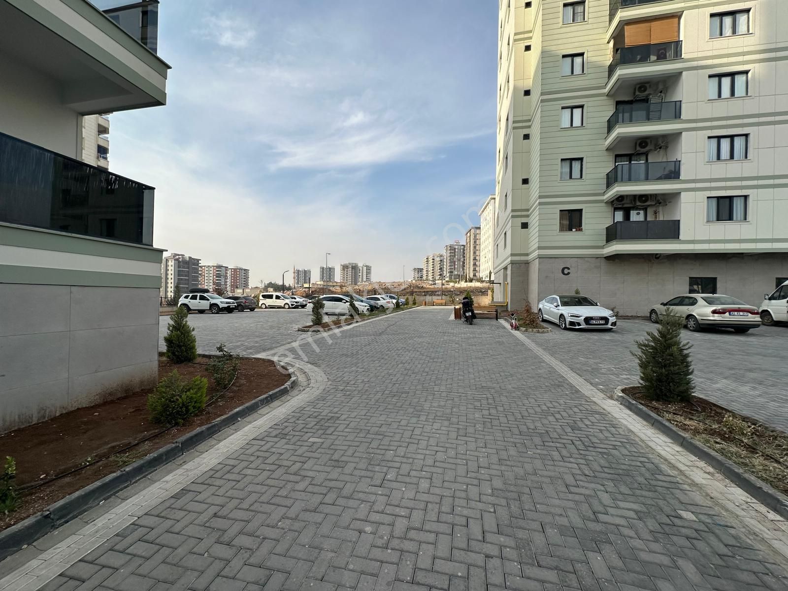 Akev Gayrimenkul'den Mehmetçik Ihlamur Sitesi Ara Kat 2+1 Daire - Görsel 27
