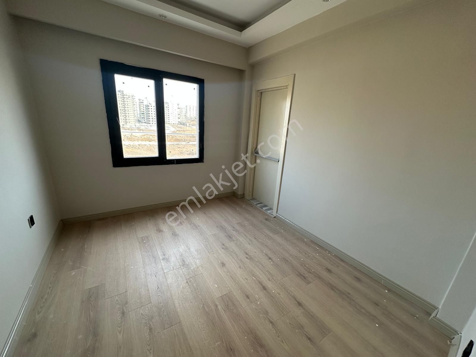 Akev Gayrimenkul'den Mehmetçik Ihlamur Sitesi Ara Kat 2+1 Daire - Görsel 8