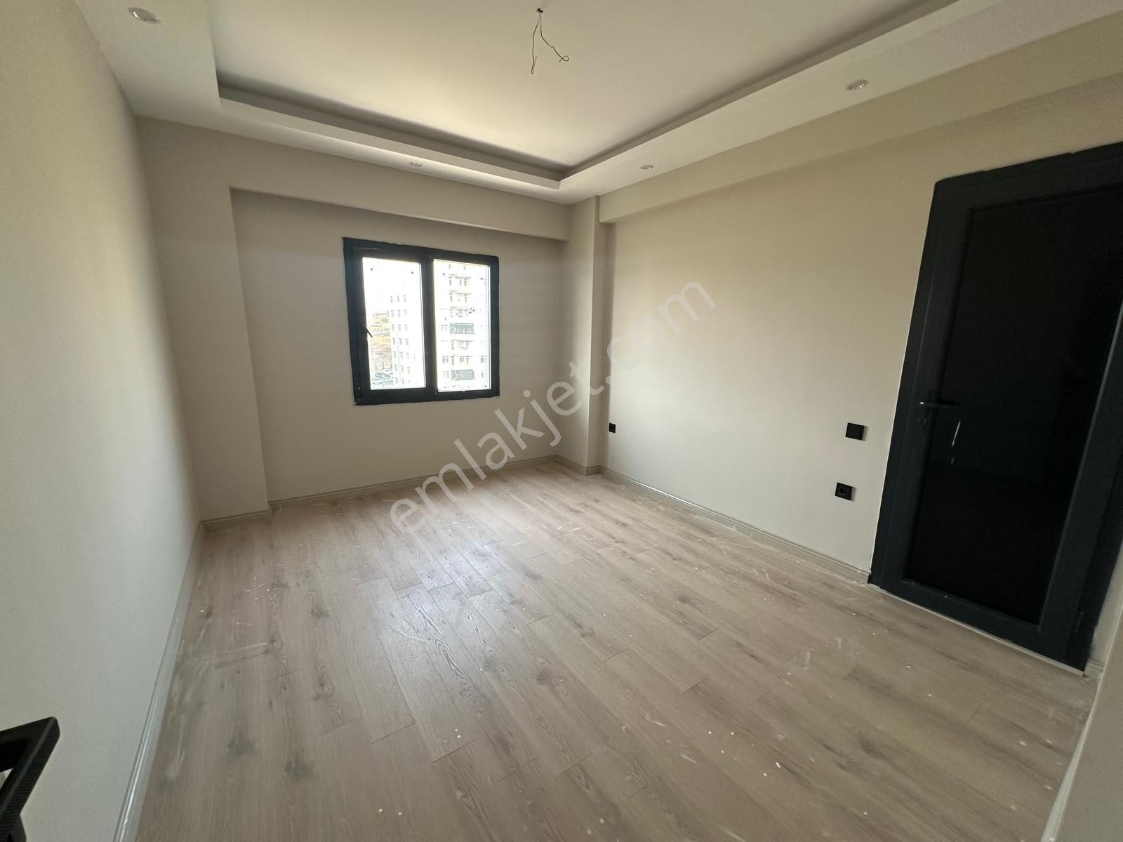 Akev Gayrimenkul'den Mehmetçik Ihlamur Sitesi Ara Kat 2+1 Daire - Görsel 11