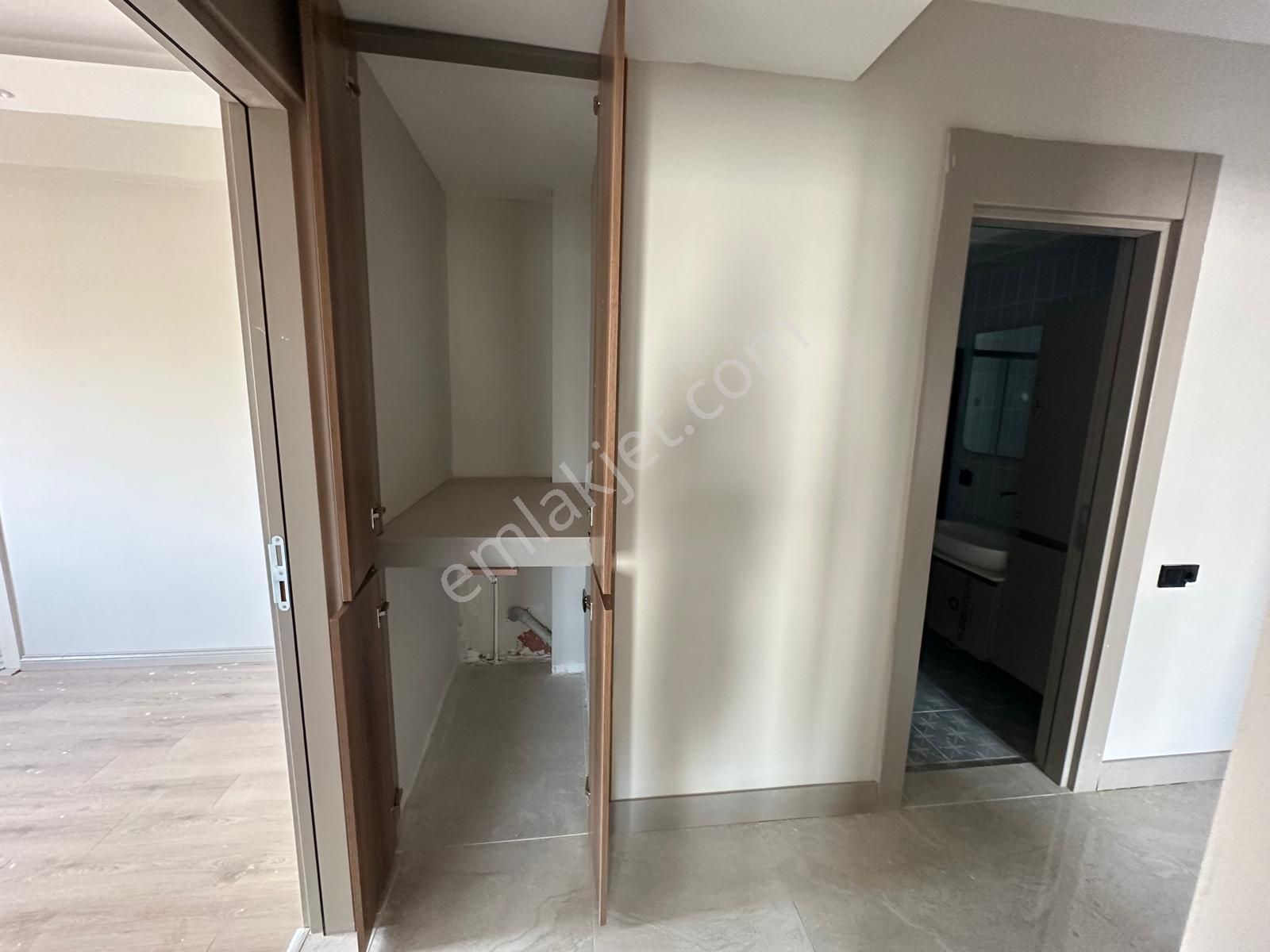Akev Gayrimenkul'den Mehmetçik Ihlamur Sitesi Ara Kat 2+1 Daire - Görsel 13