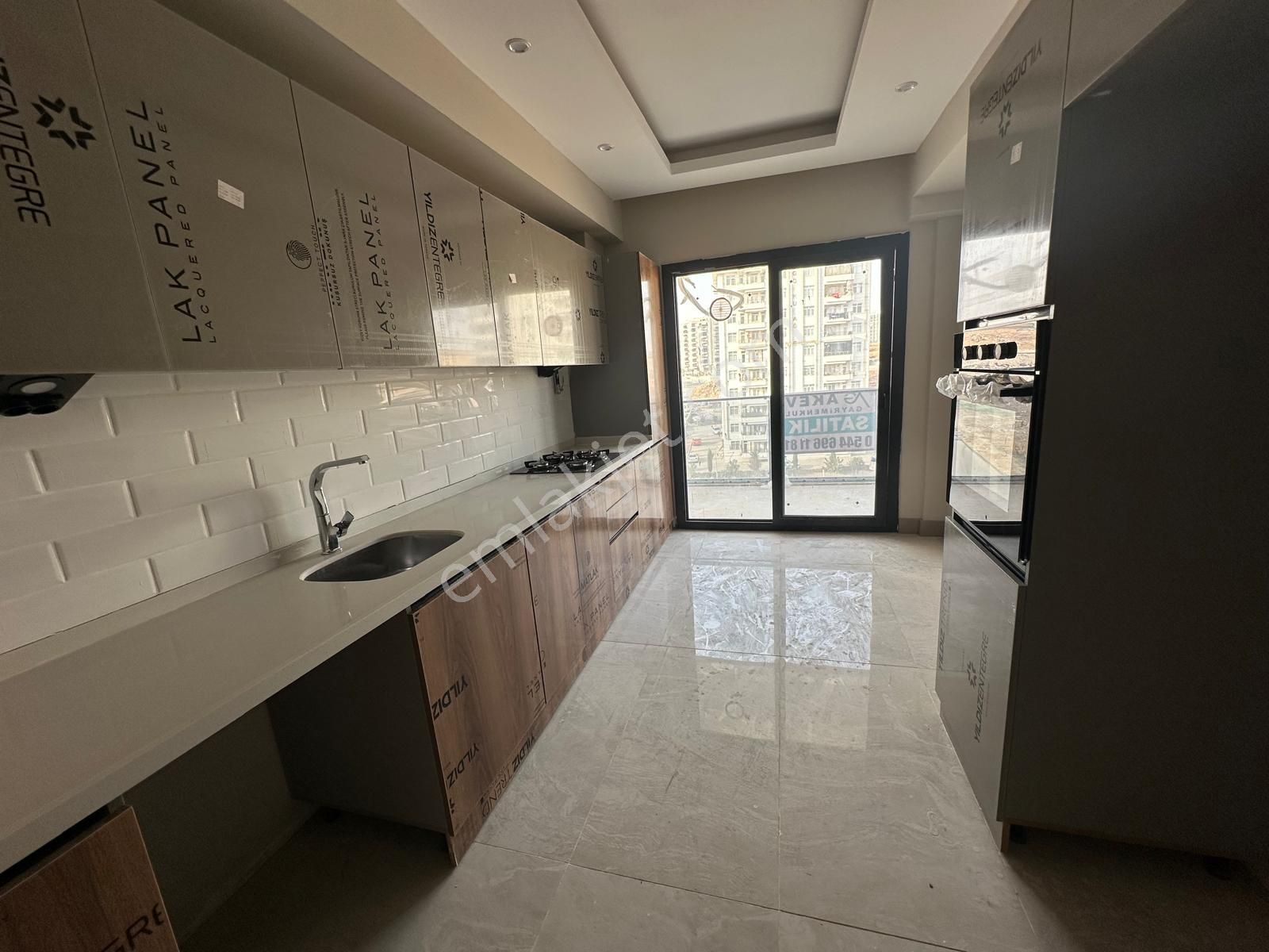 Akev Gayrimenkul'den Mehmetçik Ihlamur Sitesi Ara Kat 2+1 Daire - Görsel 6