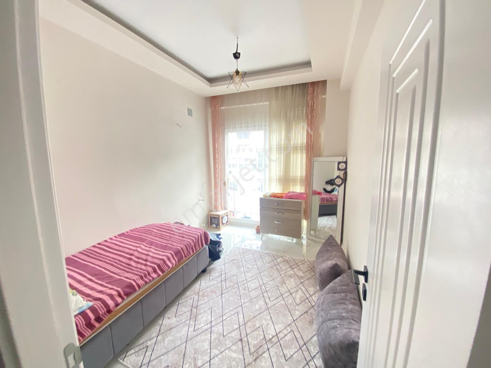 Prestij'den İhsaniye'de Geniş Oturumlu Sıfır 2+1 Daire - Görsel 8