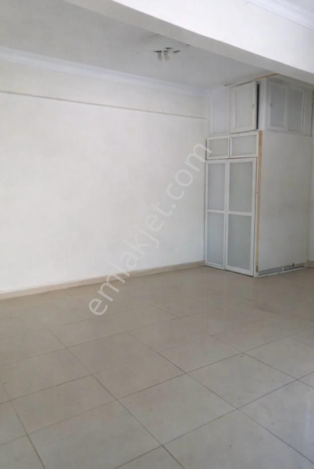 Okul Karşısında Kupon Konumda Satılık Dükkan Mağaza - Görsel 15