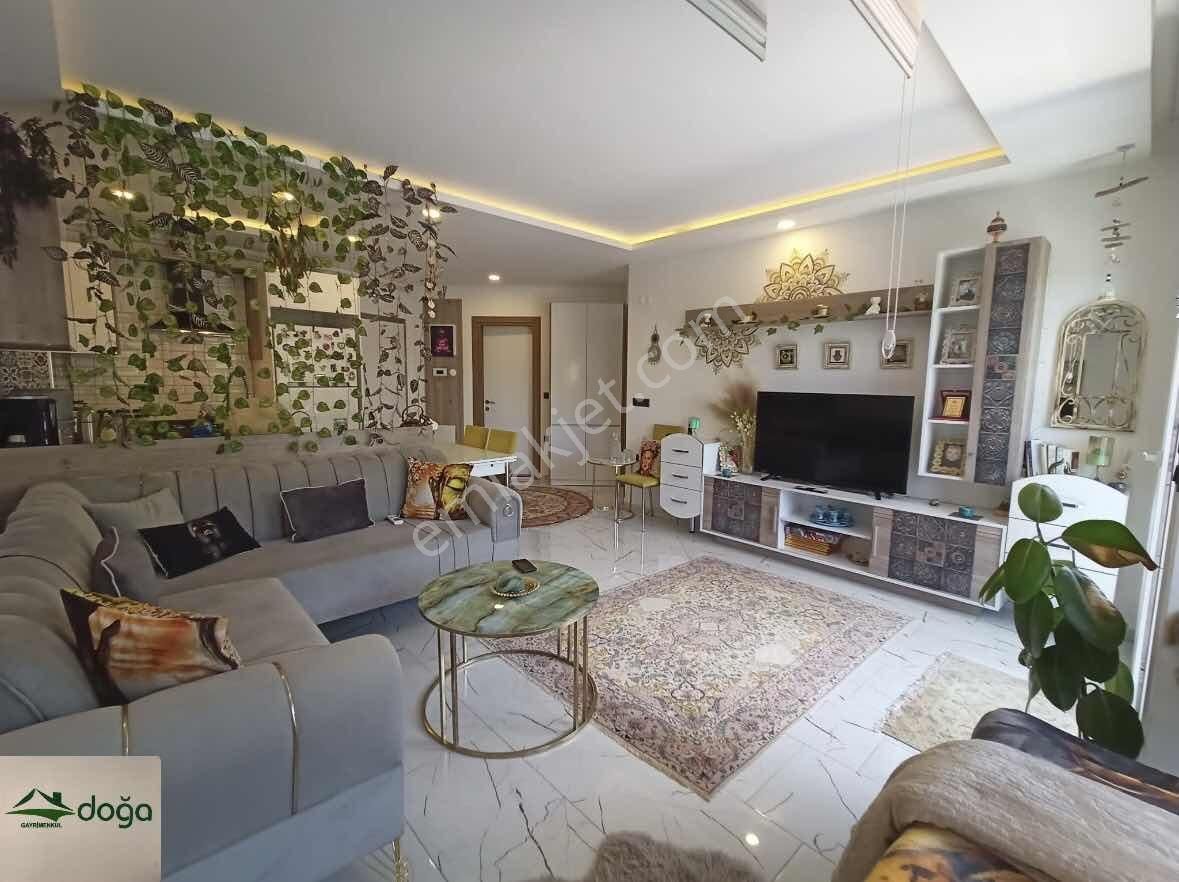 Kuşadası Merkeze Yakın Eşyalı 1+1 Daire - Görsel 4