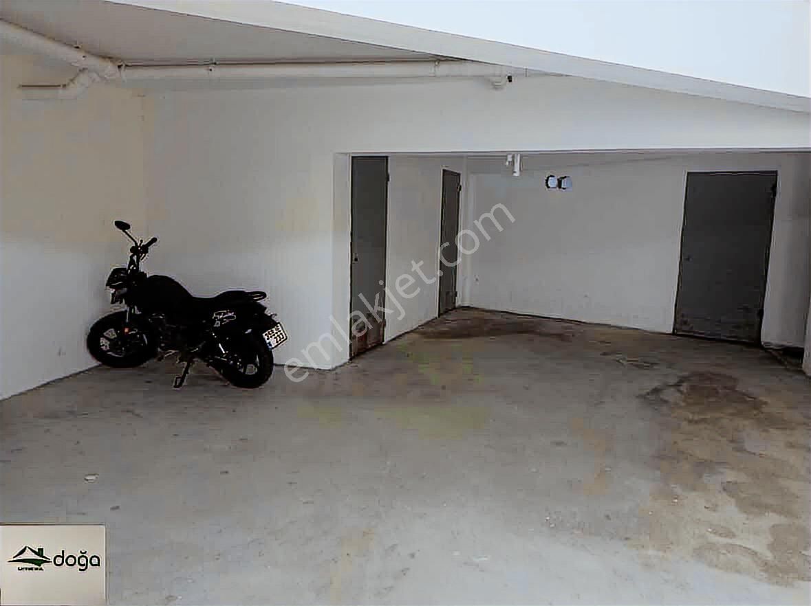 Kuşadası Merkeze Yakın Eşyalı 1+1 Daire - Görsel 27