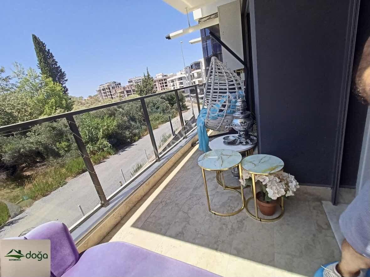 Kuşadası Merkeze Yakın Eşyalı 1+1 Daire - Görsel 31