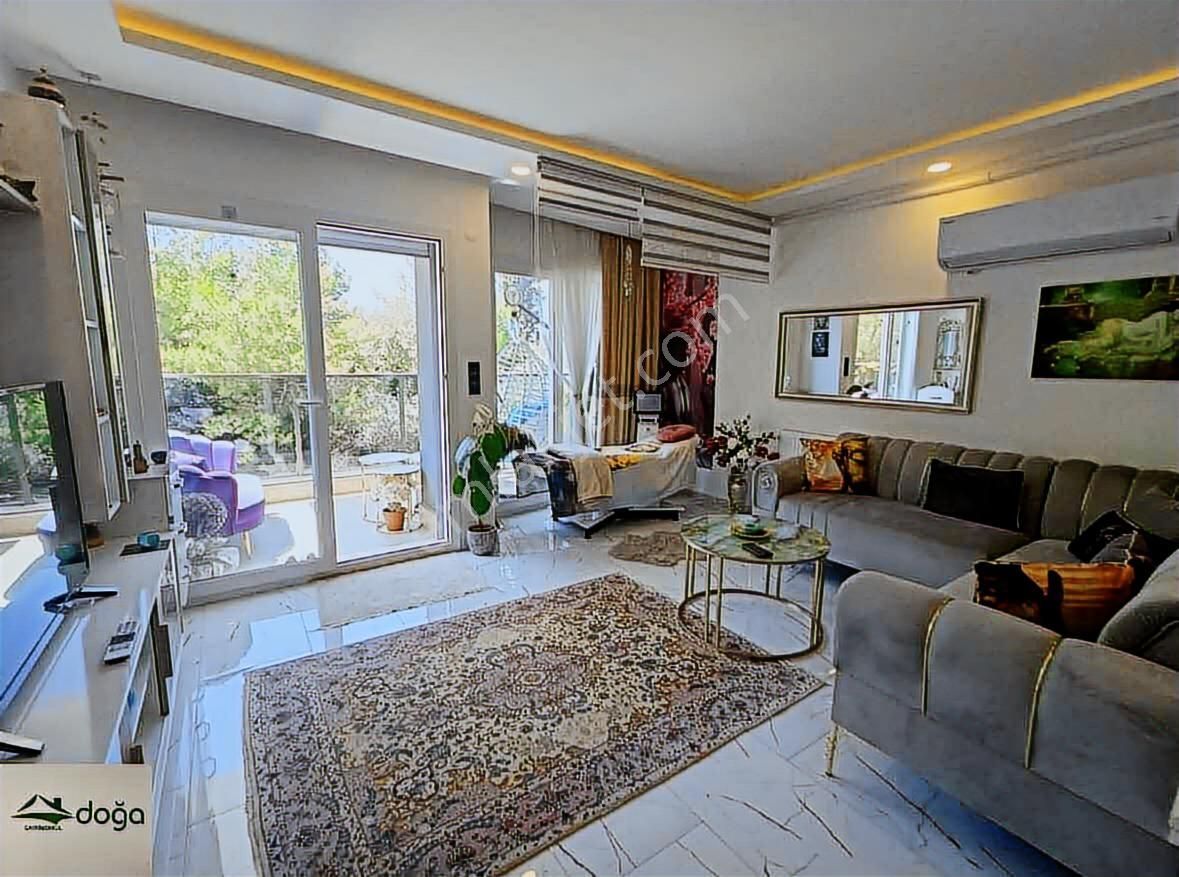 Kuşadası Merkeze Yakın Eşyalı 1+1 Daire - Görsel 3