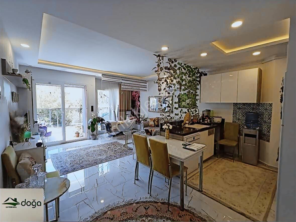 Kuşadası Merkeze Yakın Eşyalı 1+1 Daire - Görsel 5