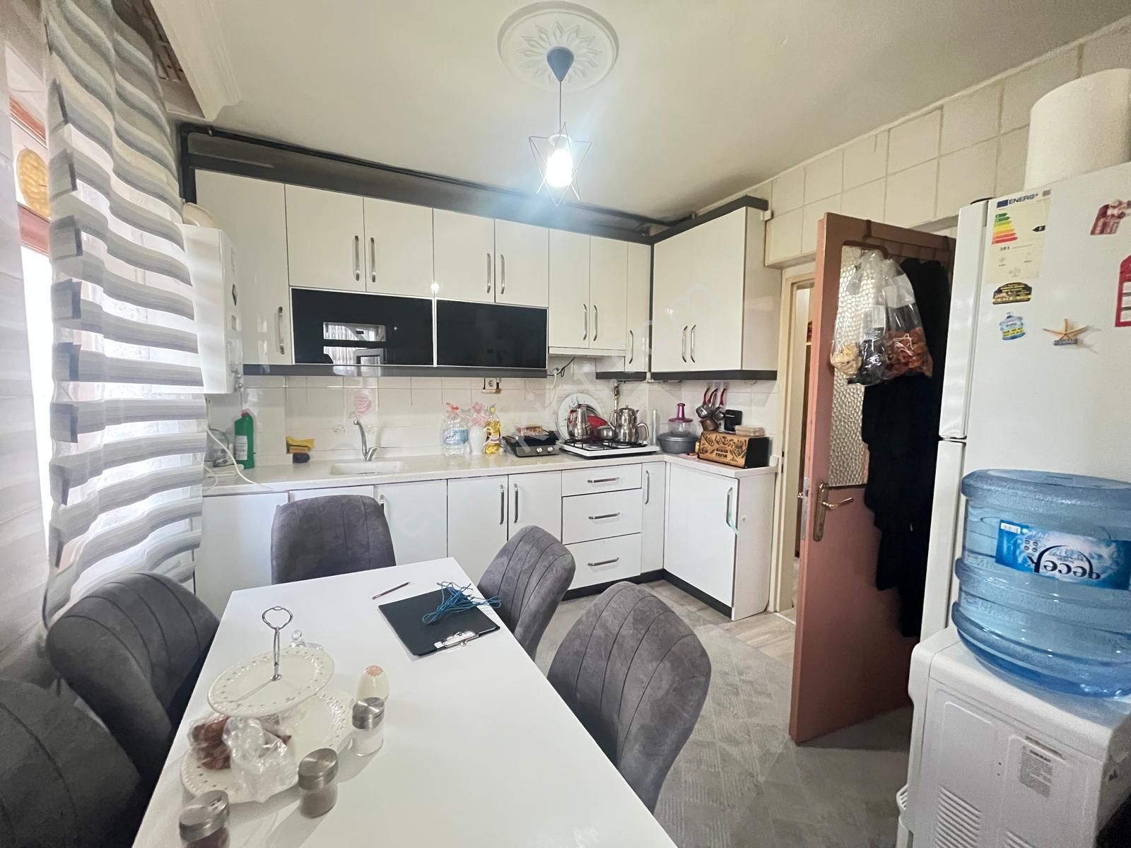 Koza Emlak'tan Osmanlı Mahalsinde Site İçerisinde Katta 3+1 Satılık Daire