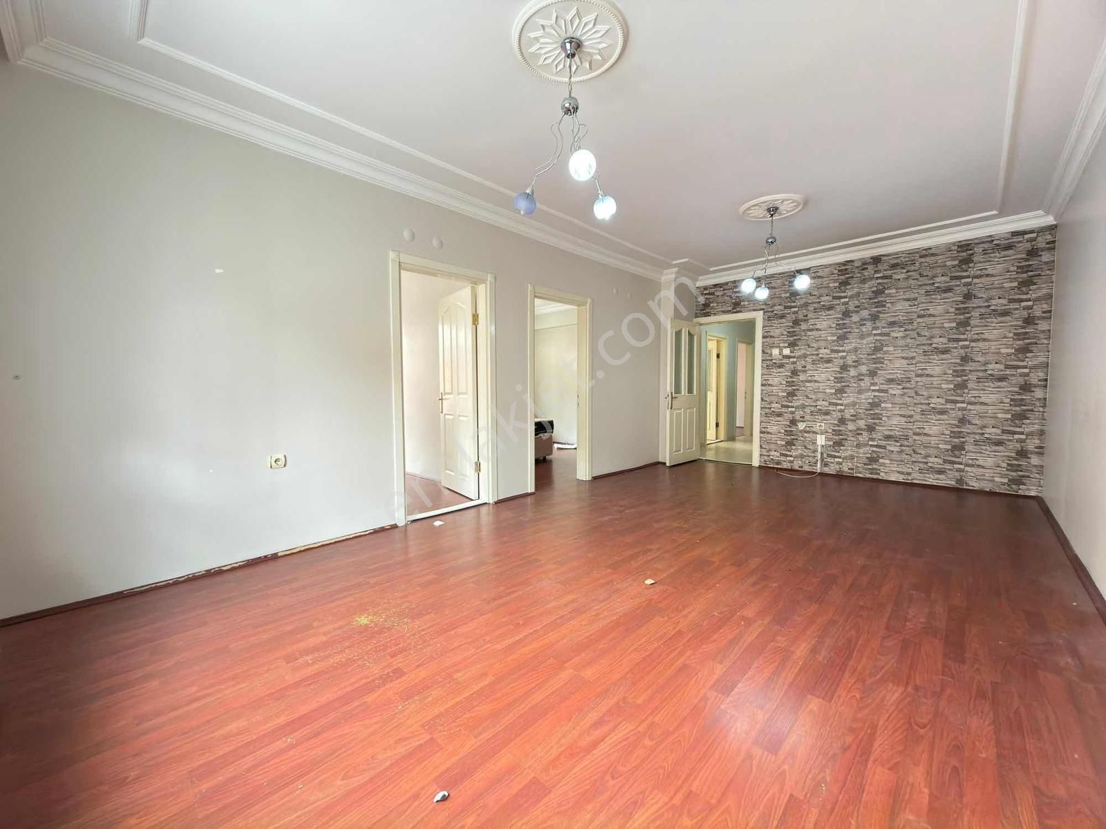 Etlik'te Hastane,okul,avm Yakını 1. Kat Ön Cephe 3+1 Yapılı - Görsel 5