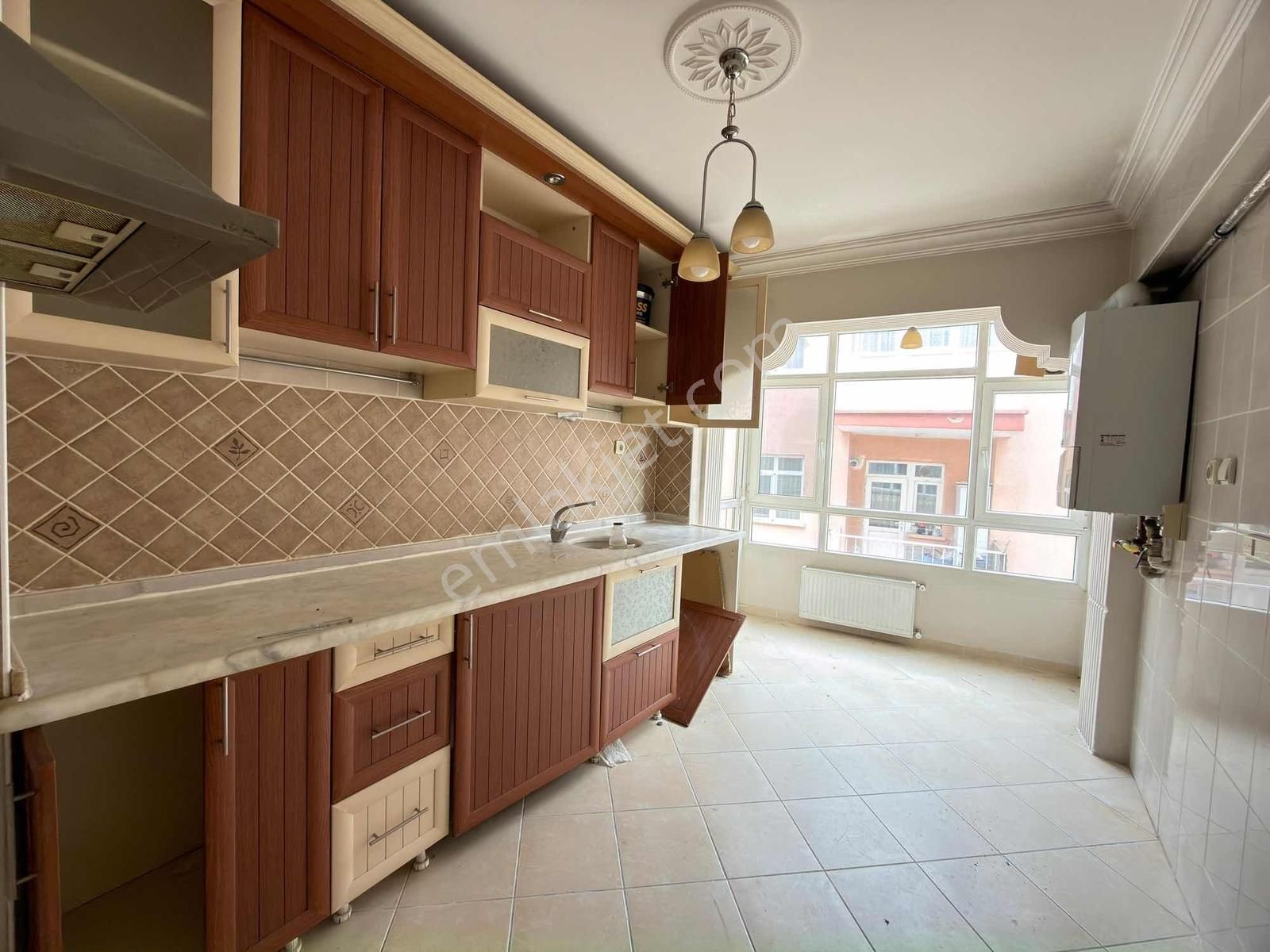 Etlik'te Hastane,okul,avm Yakını 1. Kat Ön Cephe 3+1 Yapılı - Görsel 11