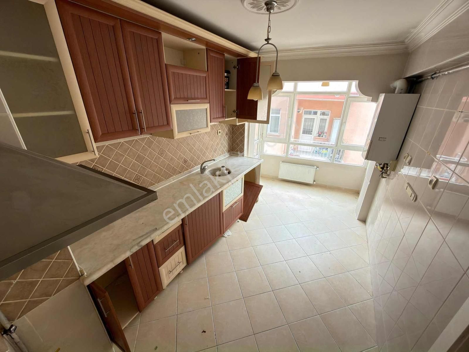 Etlik'te Hastane,okul,avm Yakını 1. Kat Ön Cephe 3+1 Yapılı - Görsel 9