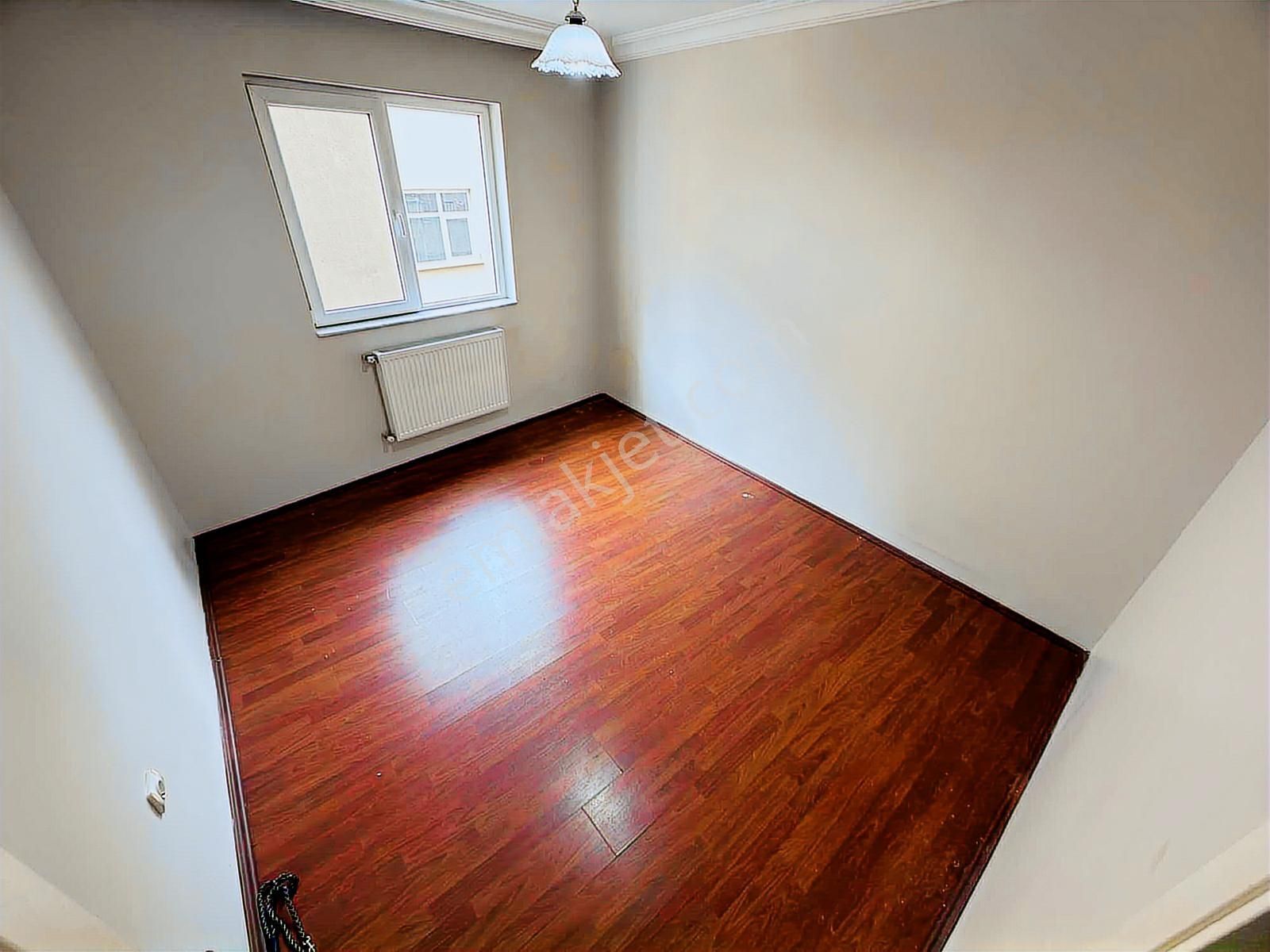 Etlik'te Hastane,okul,avm Yakını 1. Kat Ön Cephe 3+1 Yapılı - Görsel 2