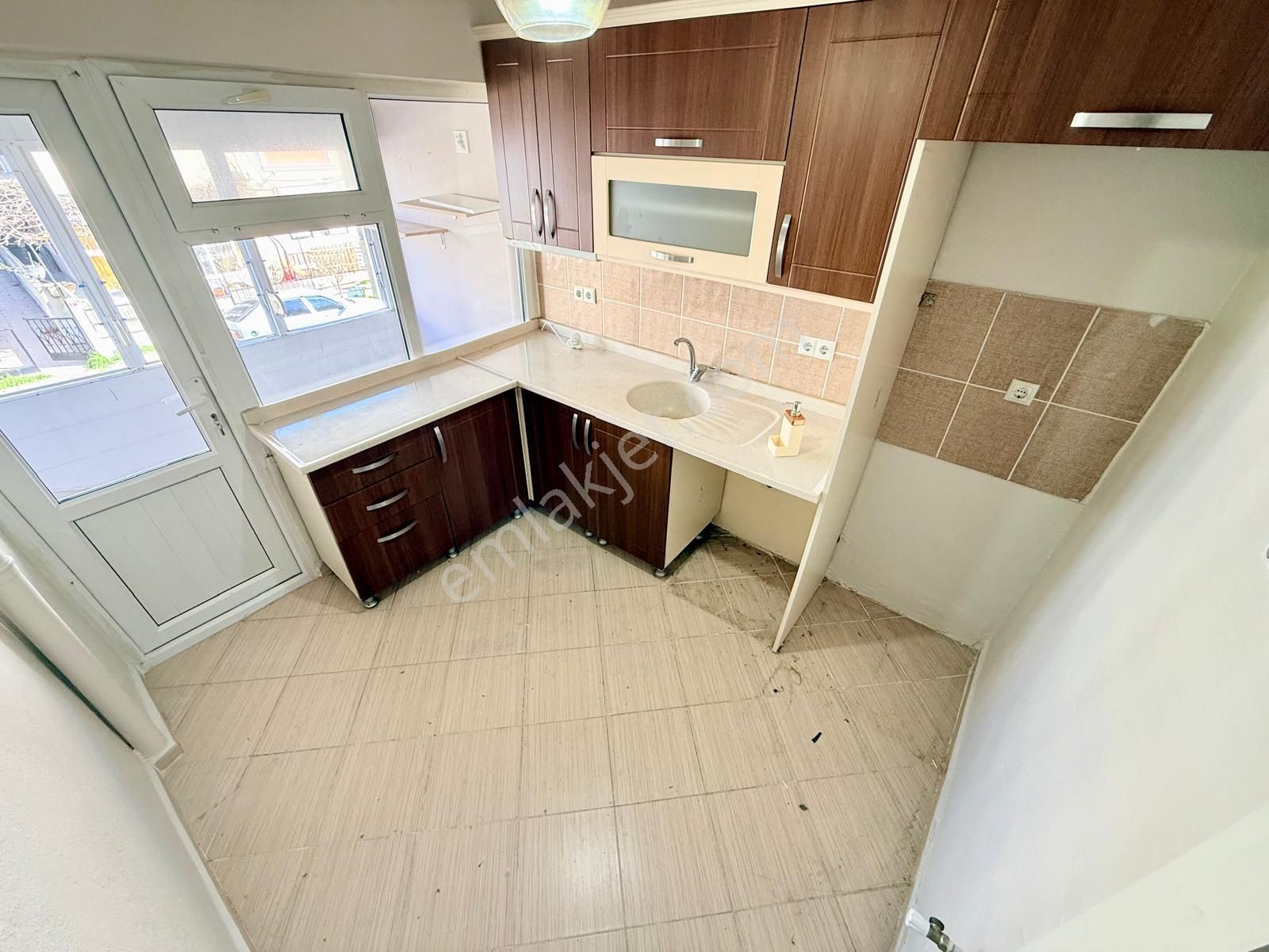 ▶ ▶akçay Körfez'den Merkezi Konumda Ön Cephe Ara Kat 3+1 Satılık Daire - Görsel 35